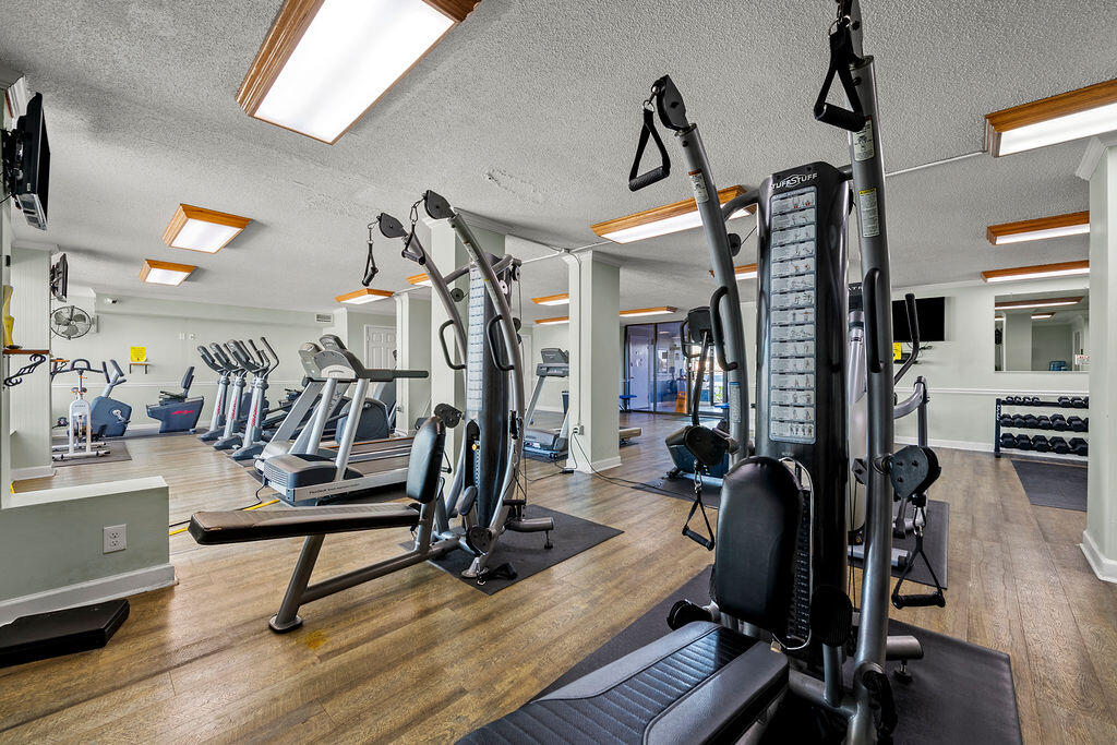 REGENCY TOWERS CONDO - Residential