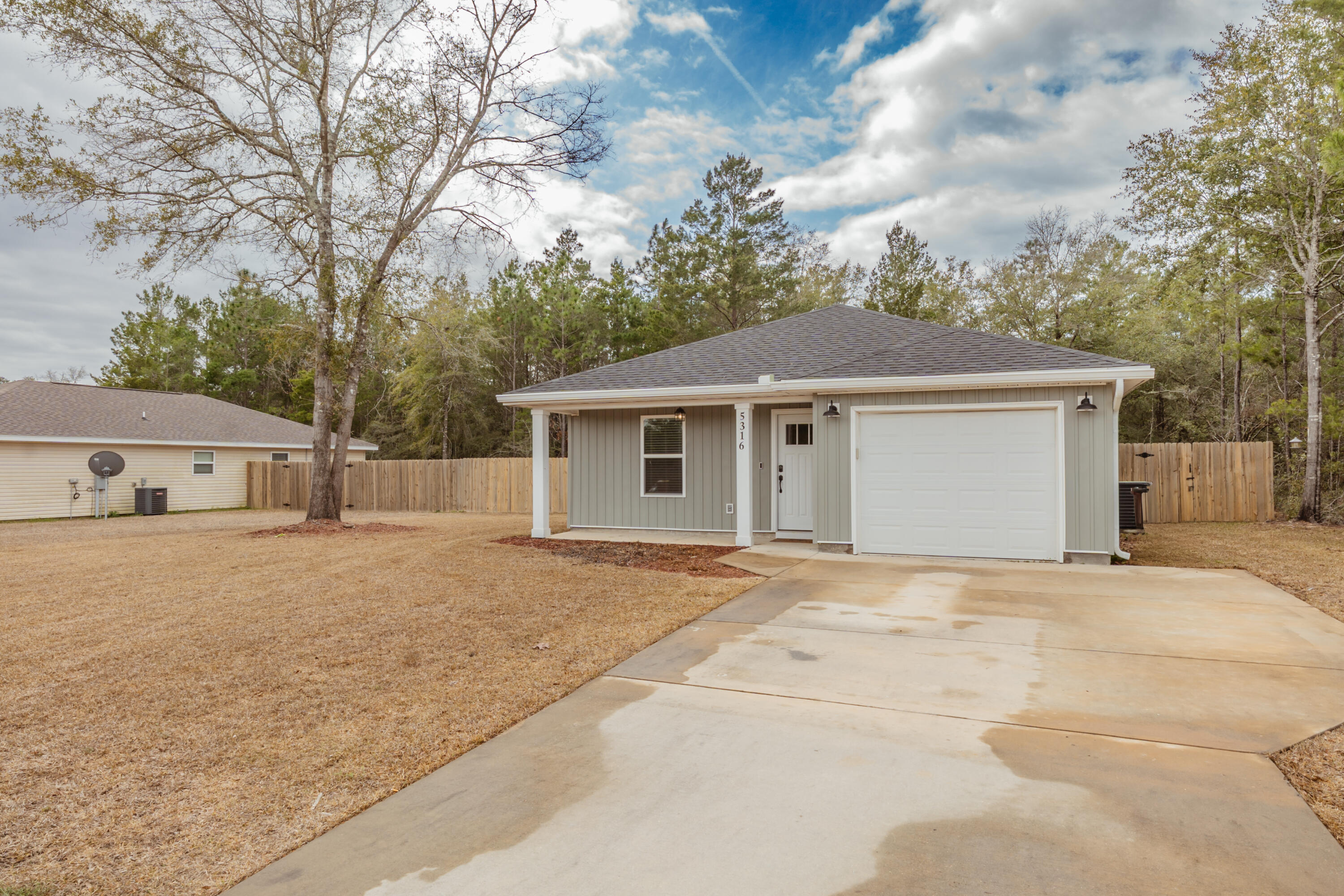 Holley Grove West - Residential