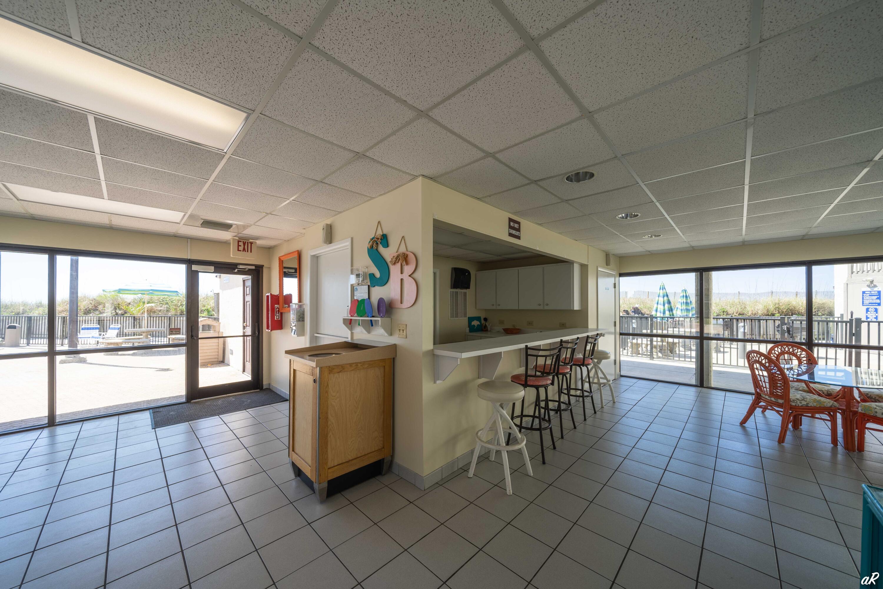 SUGAR BEACH T/H - Residential