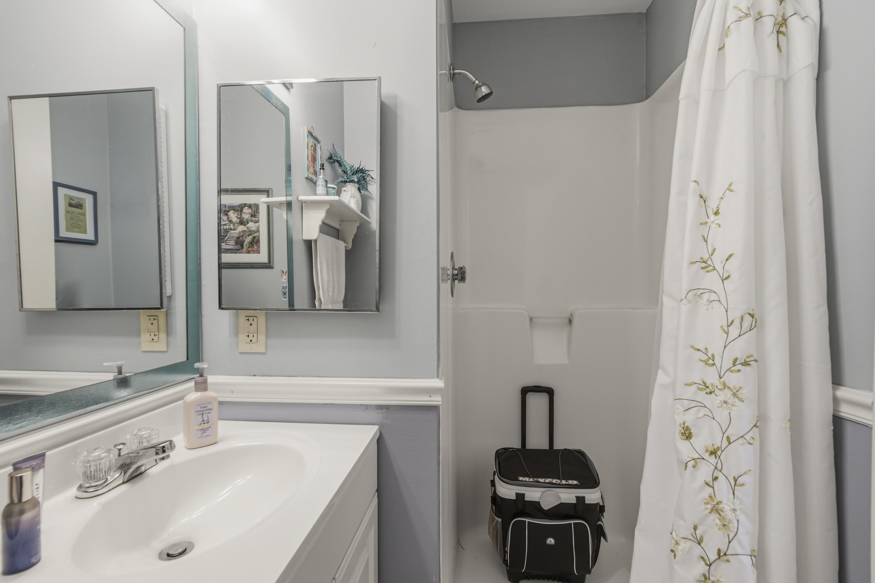 BEACHWALK CONDO - Residential