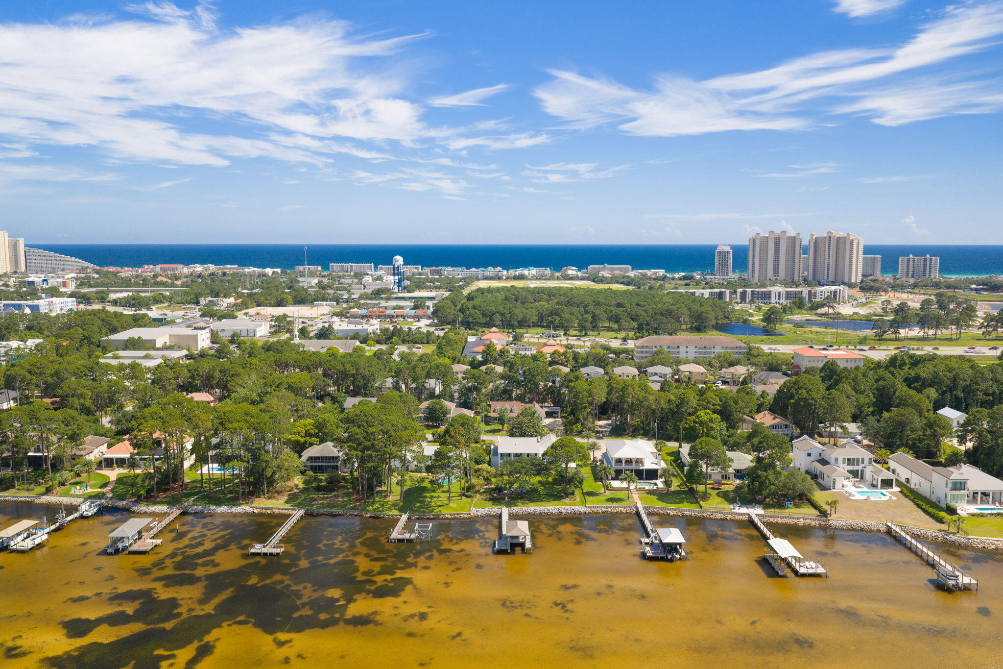 FLAMINGO BEACH - Residential