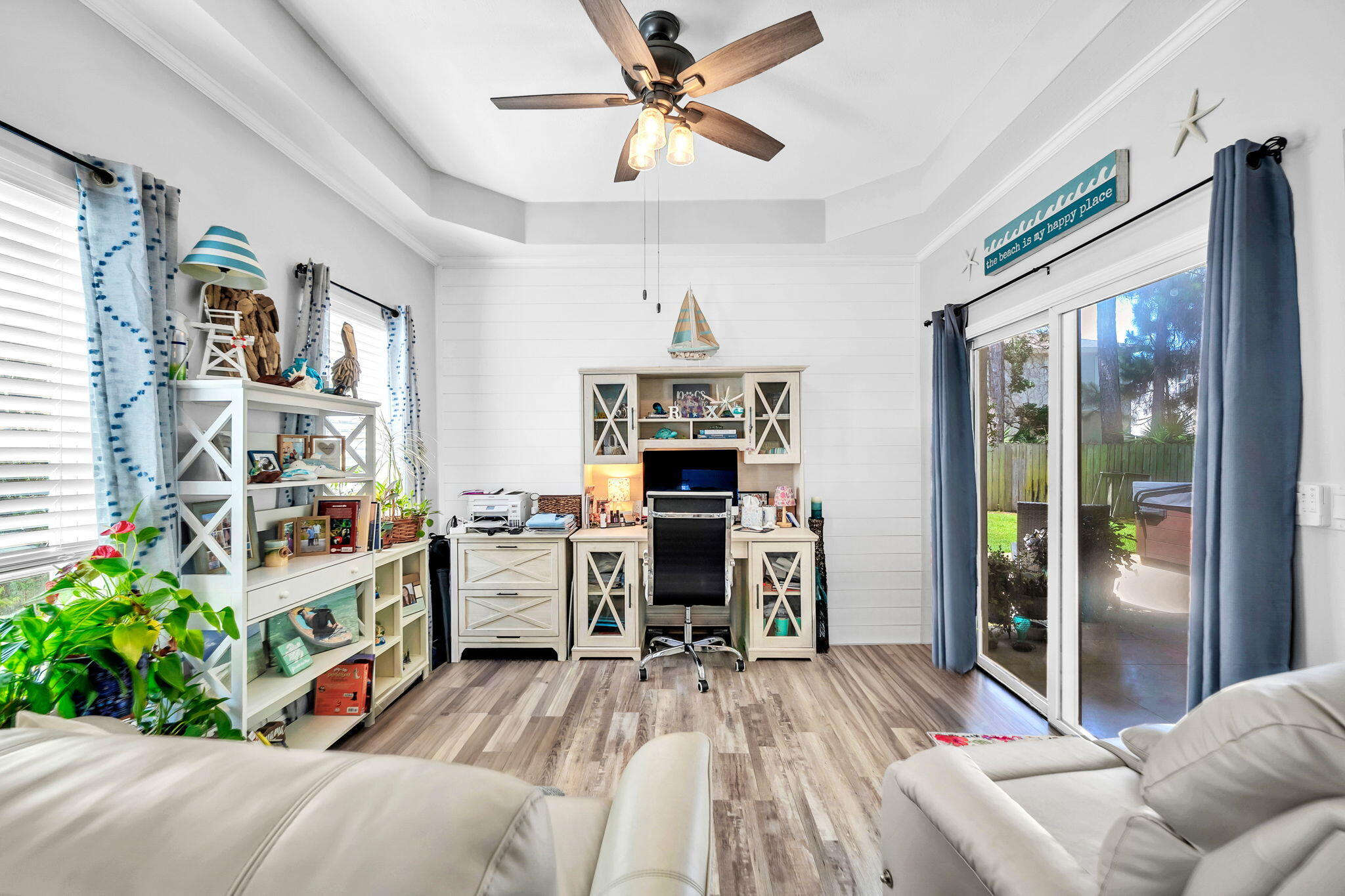 FLAMINGO BEACH - Residential