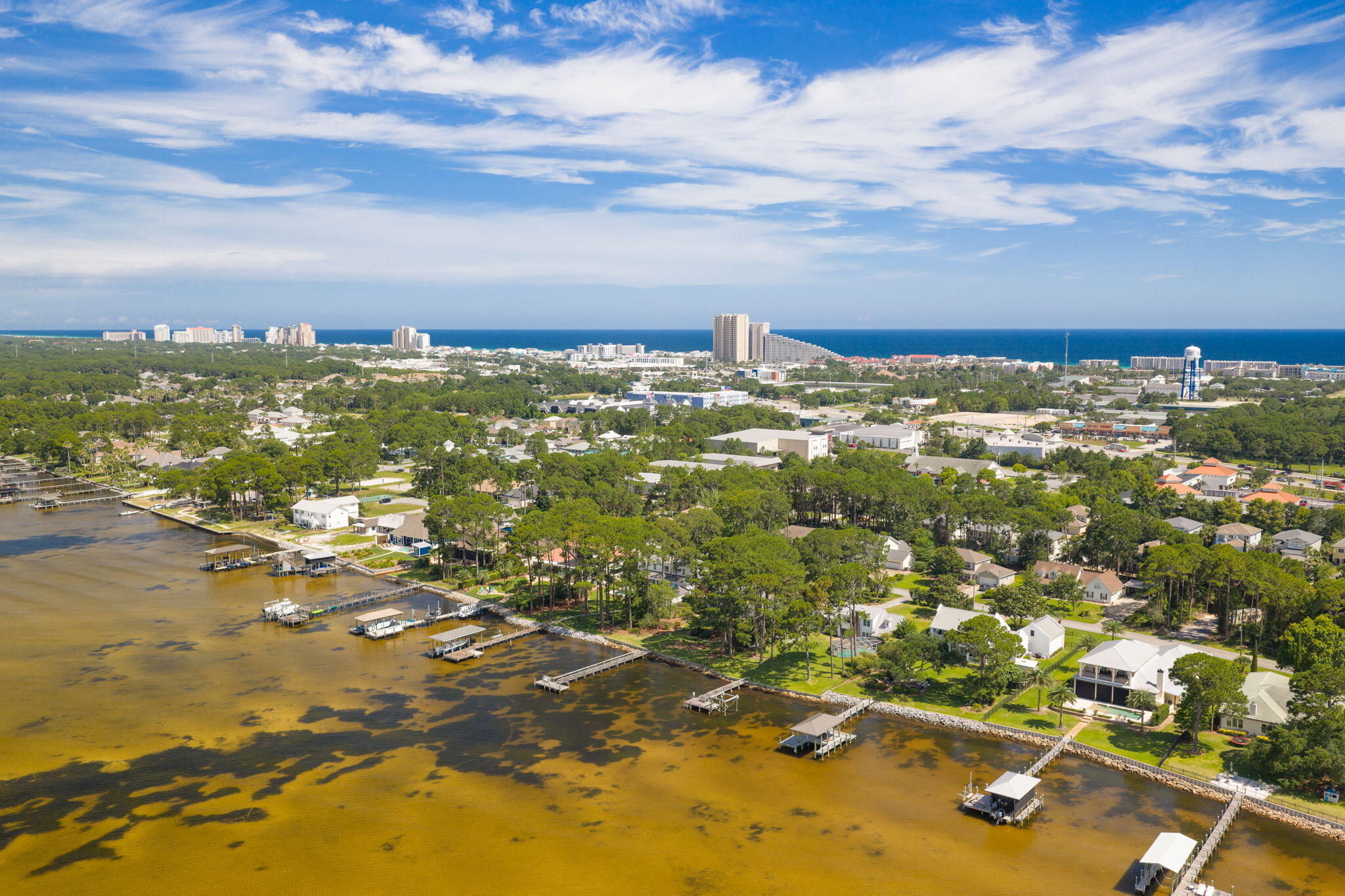 FLAMINGO BEACH - Residential