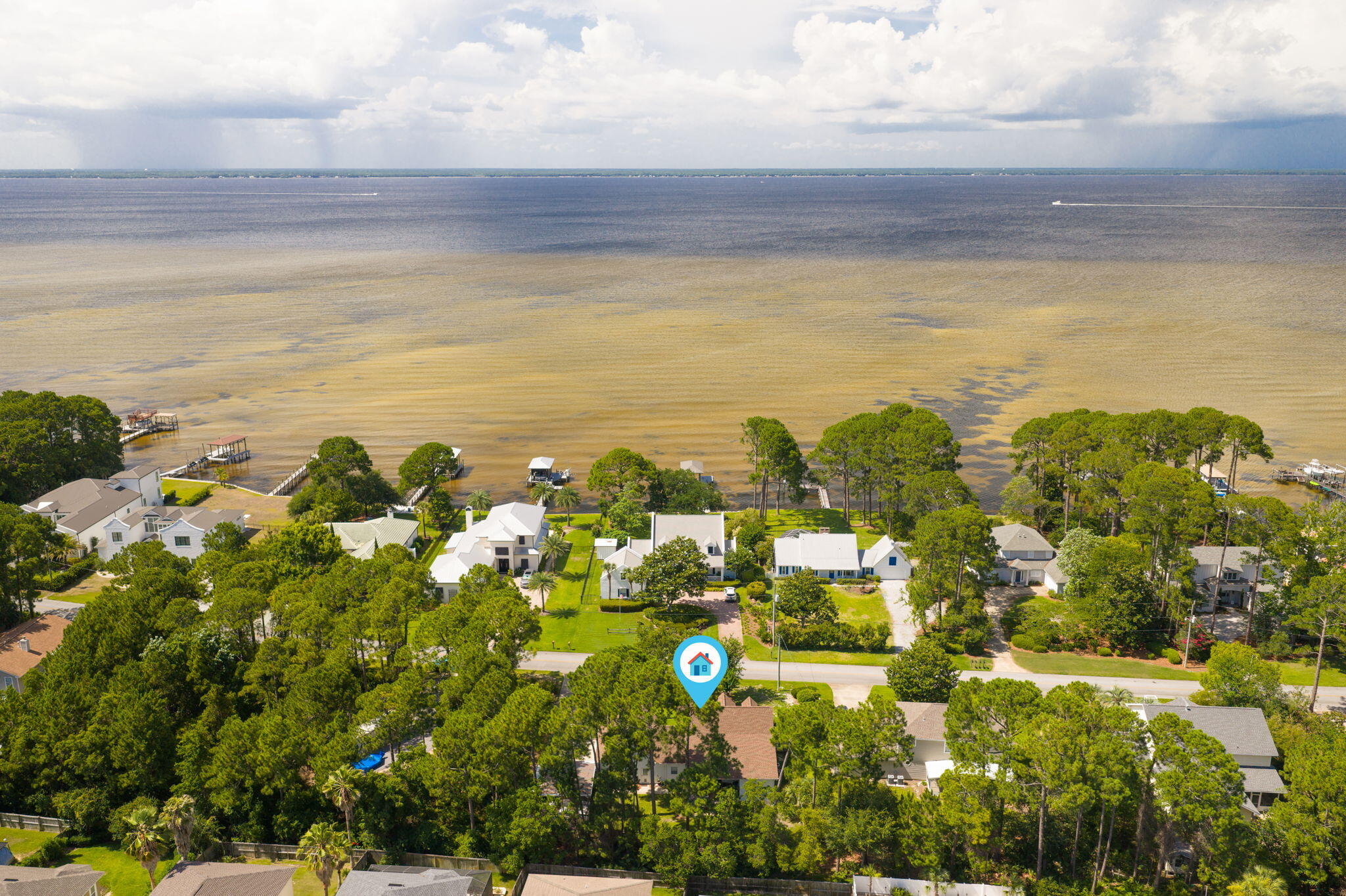 FLAMINGO BEACH - Residential