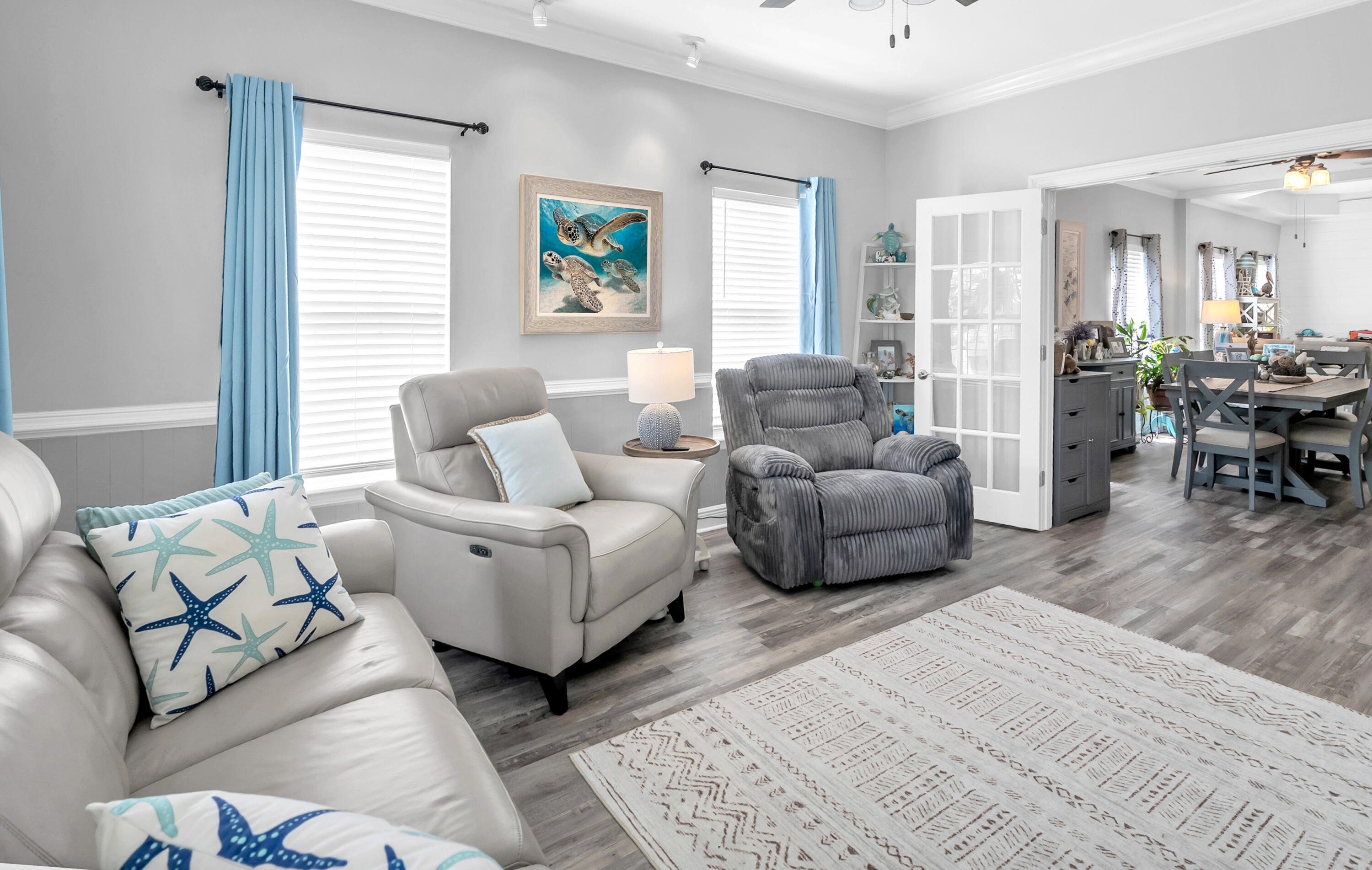 FLAMINGO BEACH - Residential