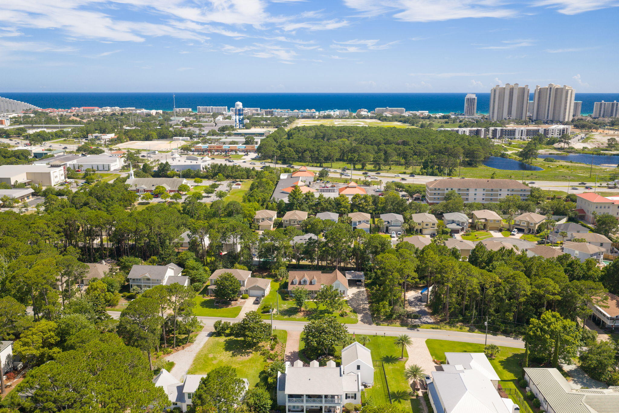FLAMINGO BEACH - Residential