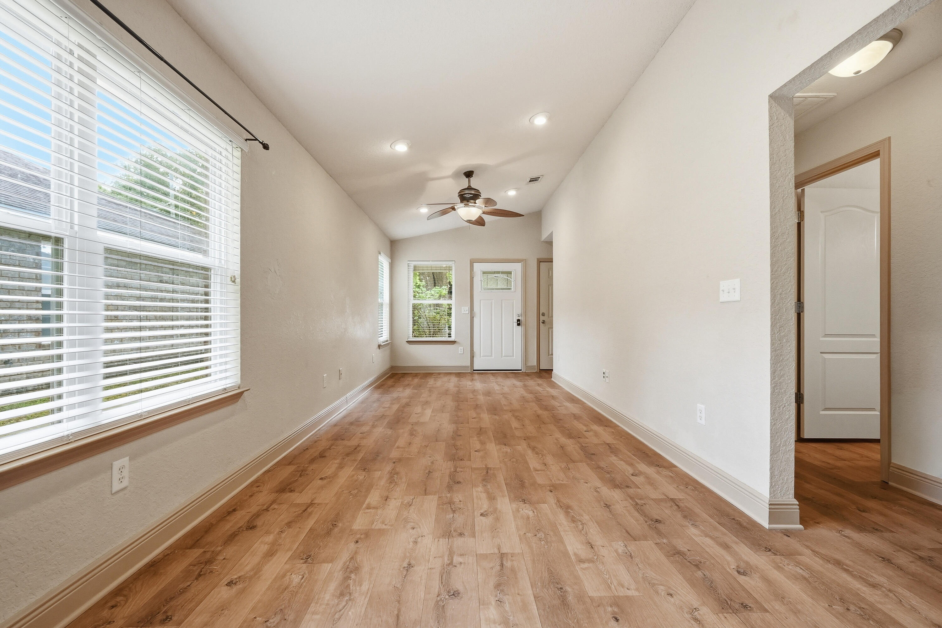 OAKDALE MINI FARMS - Residential