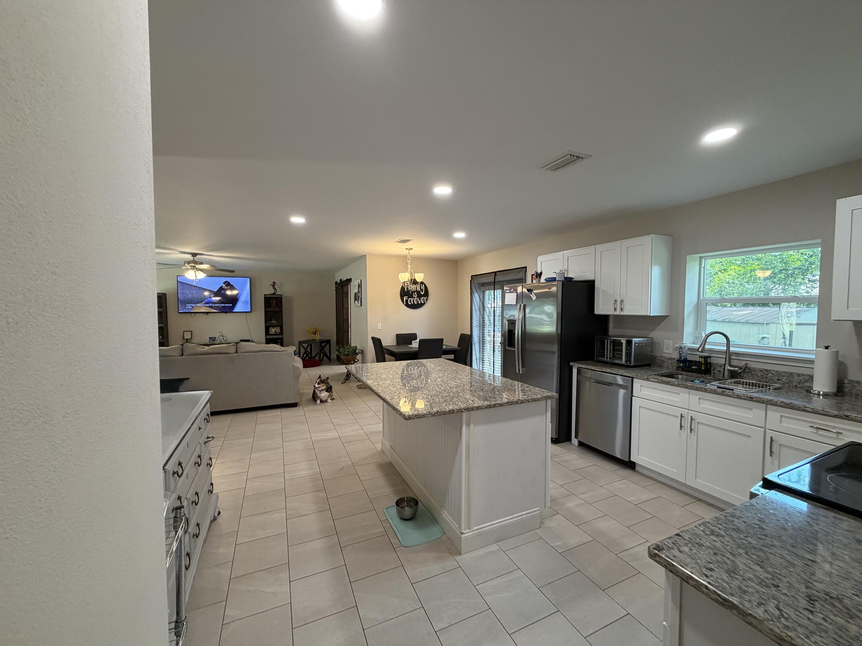 MIDPINES - Residential
