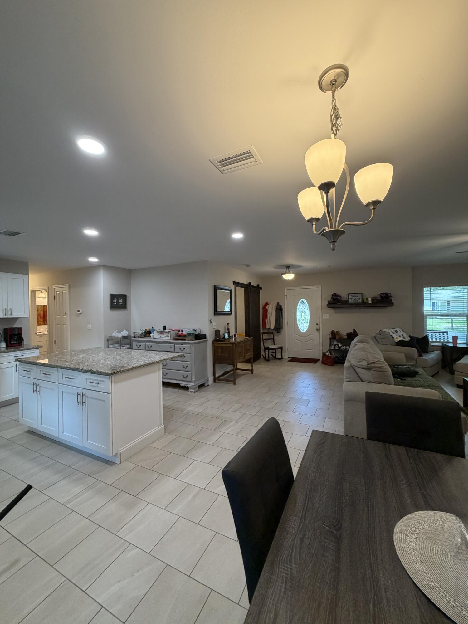 MIDPINES - Residential