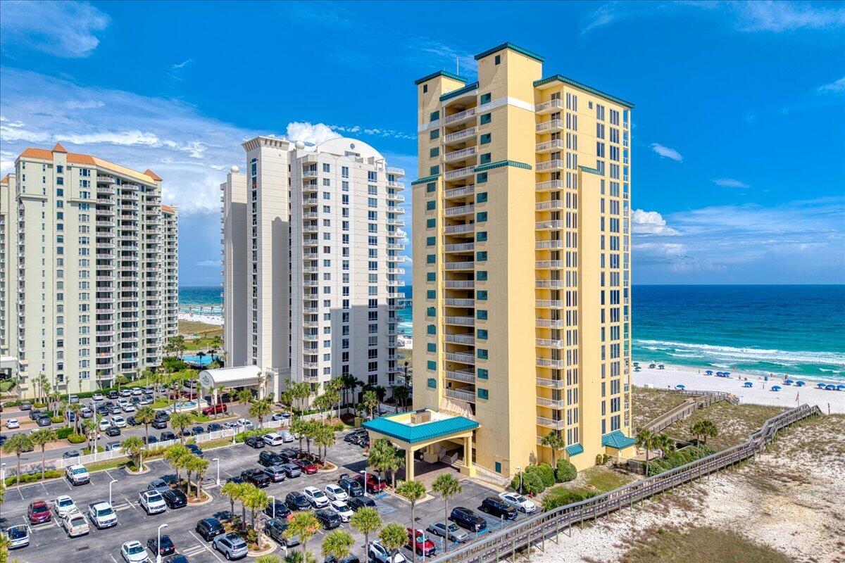 CARIBBEAN RESORT - Residential