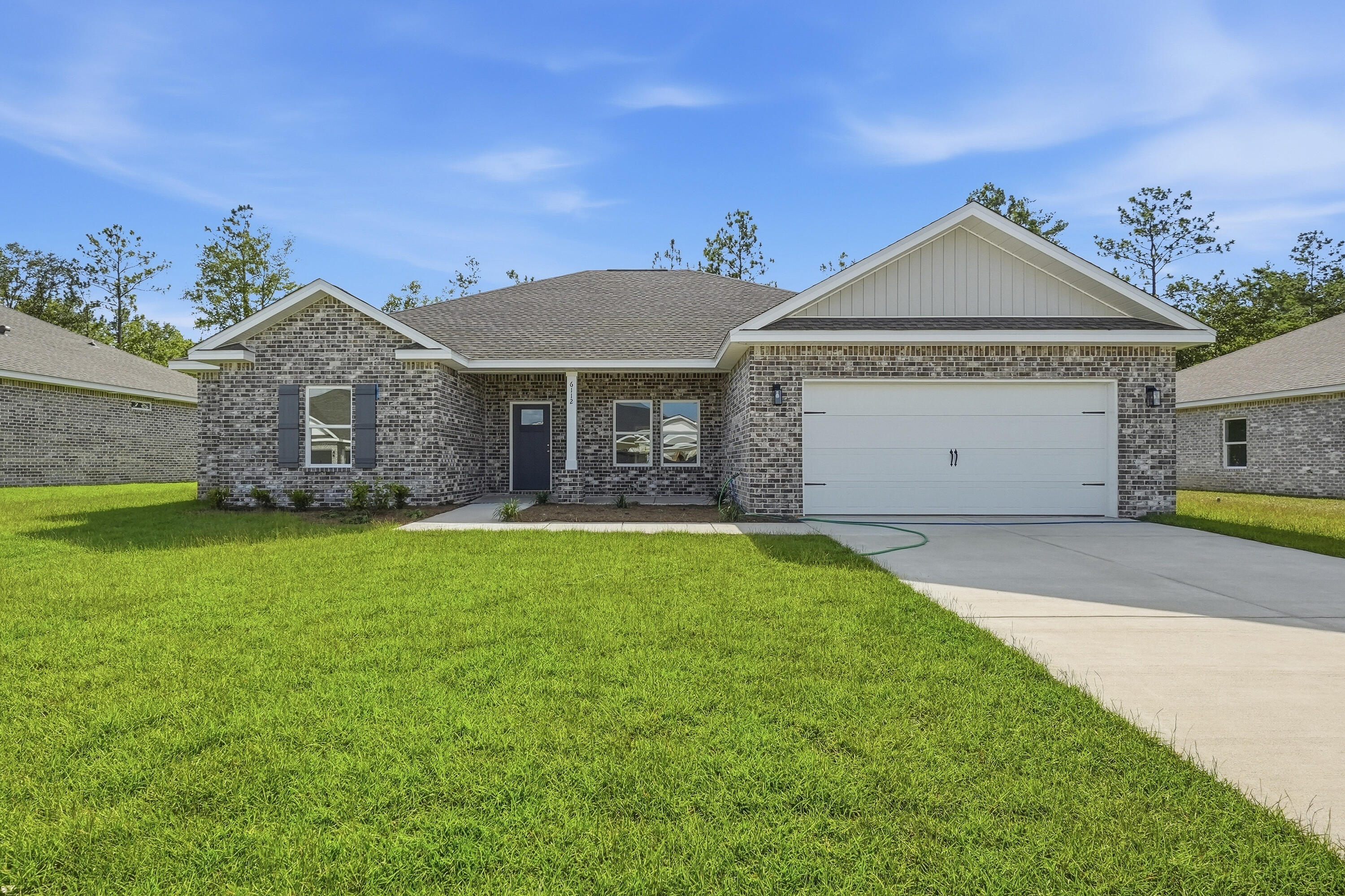 SOUTHERN CHARM - Residential