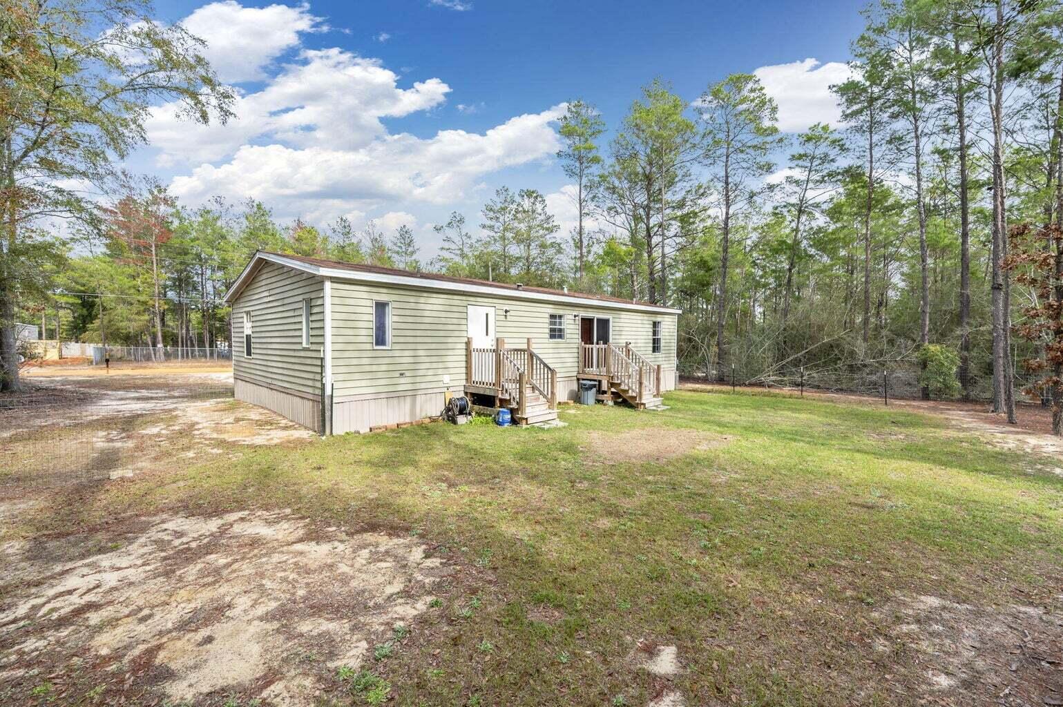 OAKWOOD HILLS UNIT 1 - Residential Lease