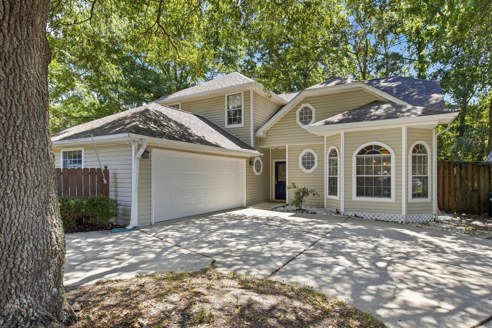 ISLANDVIEW BEACH - Residential