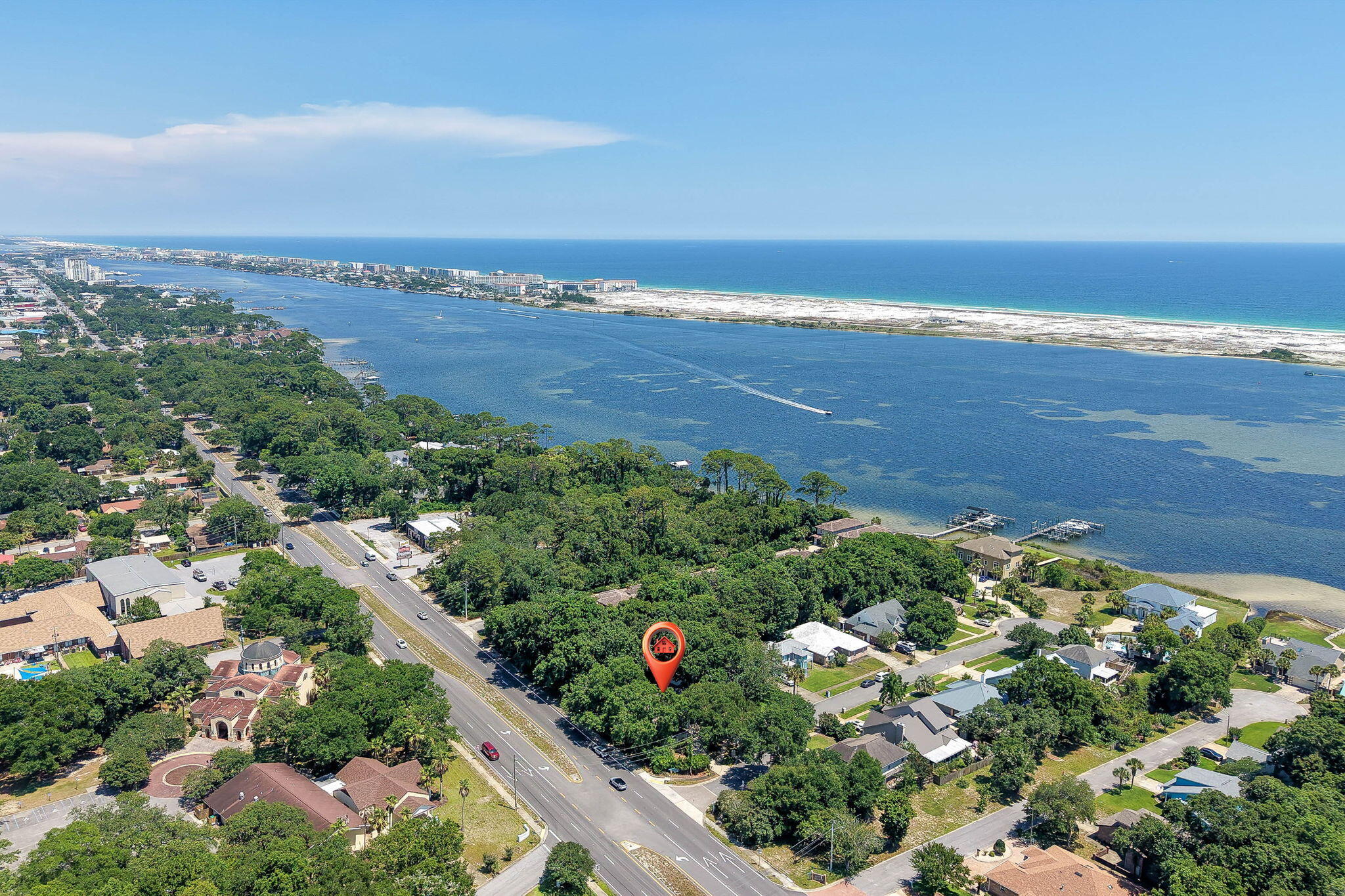 ISLANDVIEW BEACH - Residential