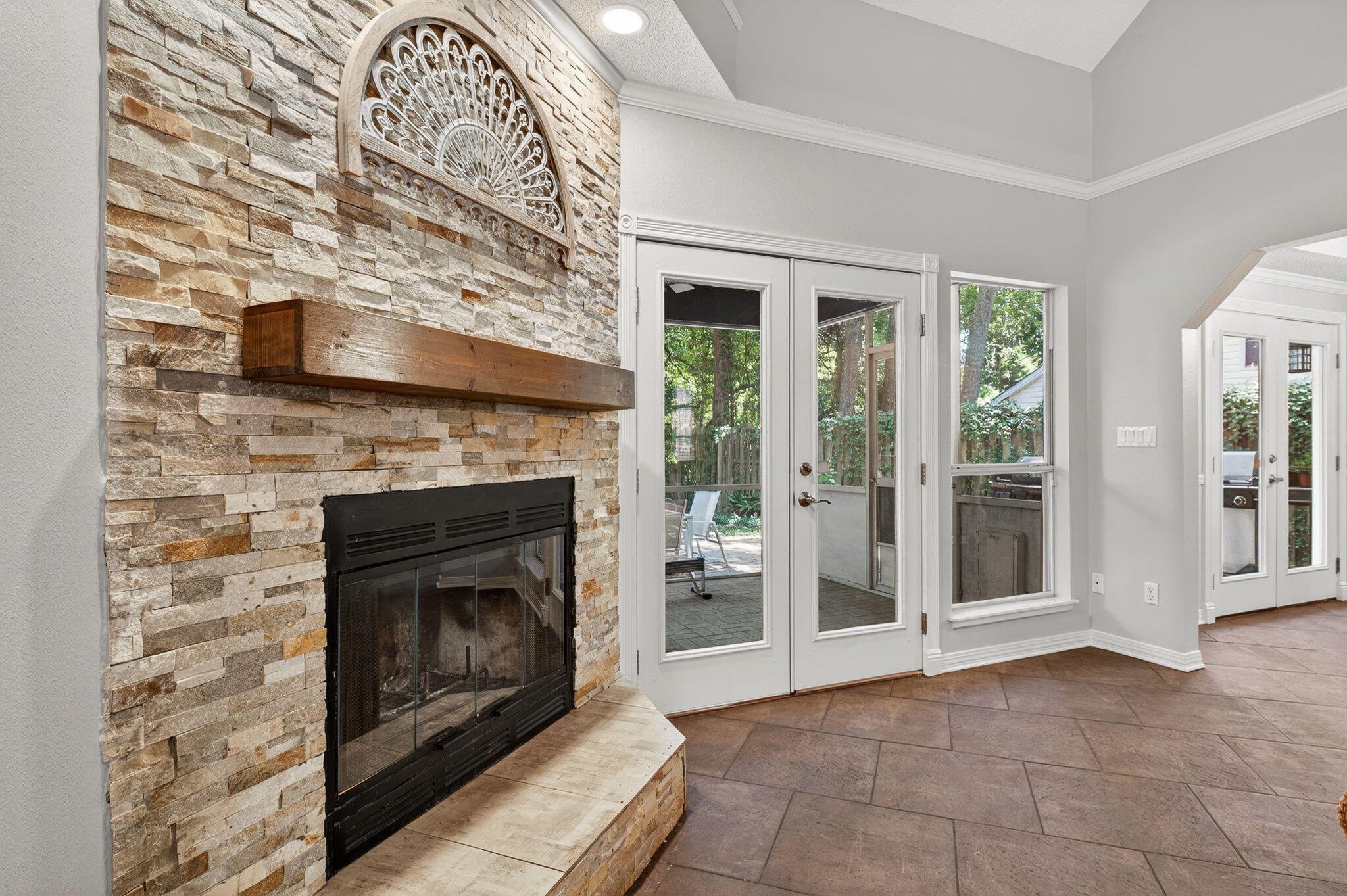 ISLANDVIEW BEACH - Residential