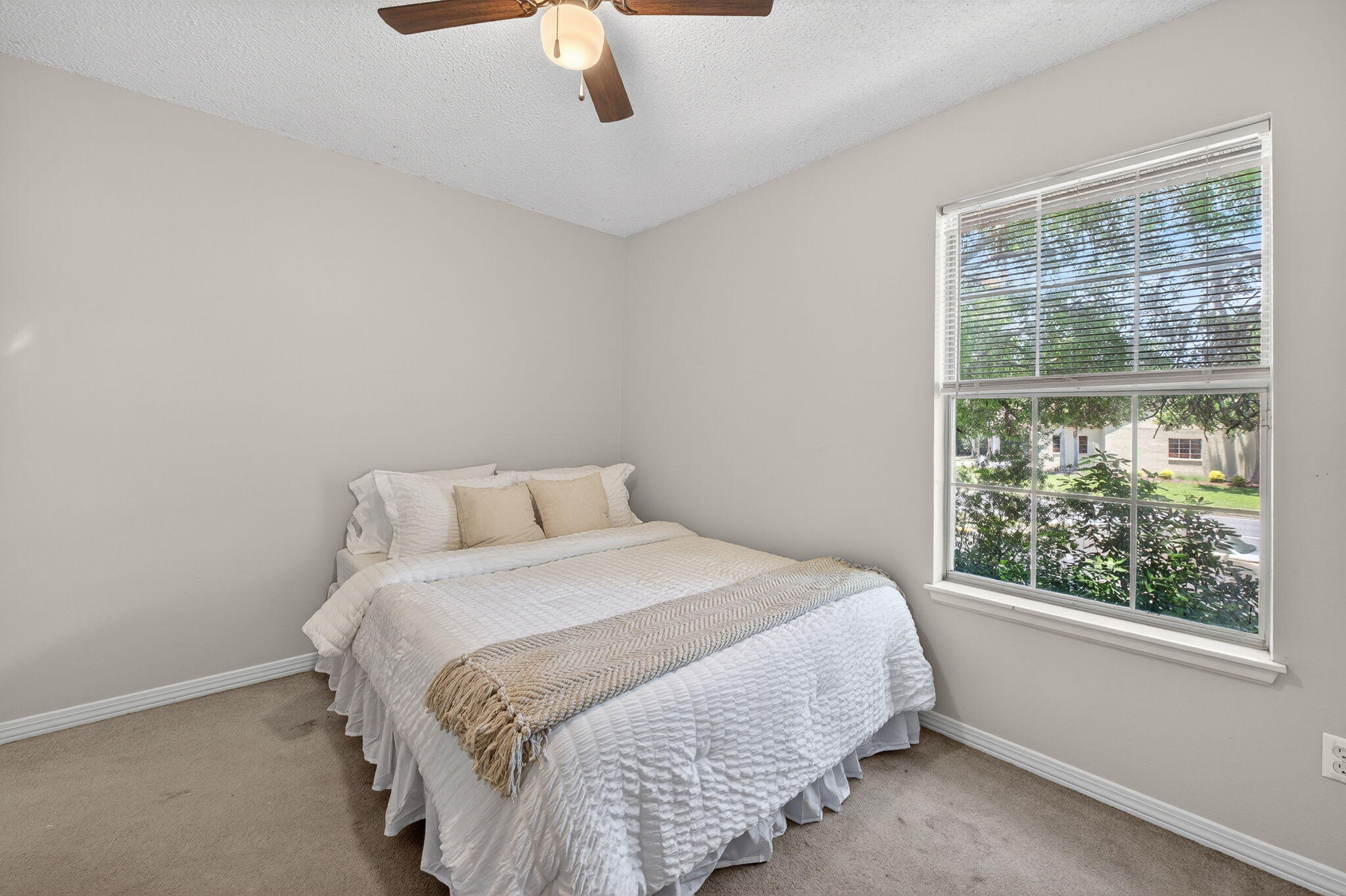 ISLANDVIEW BEACH - Residential