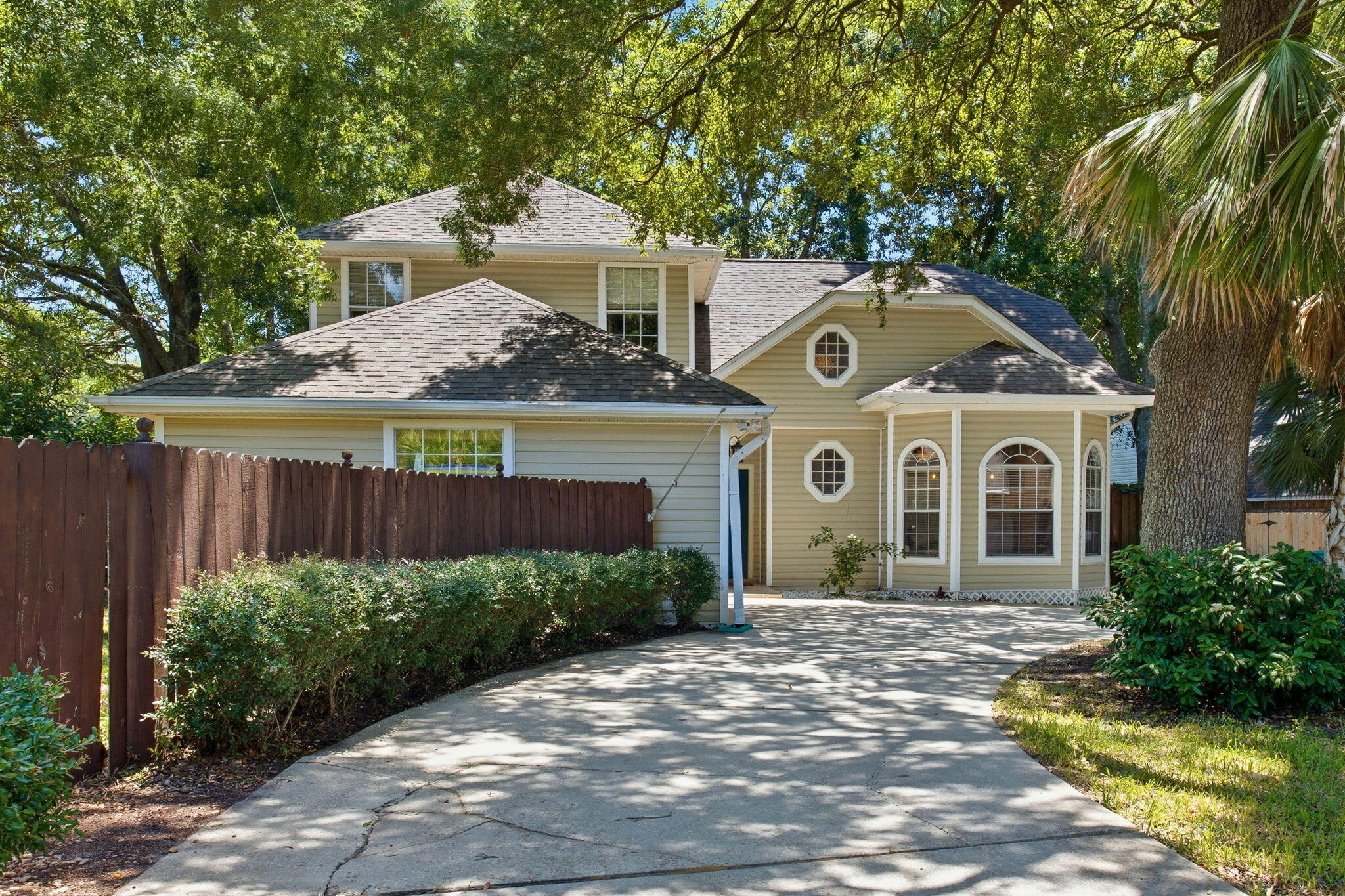 ISLANDVIEW BEACH - Residential