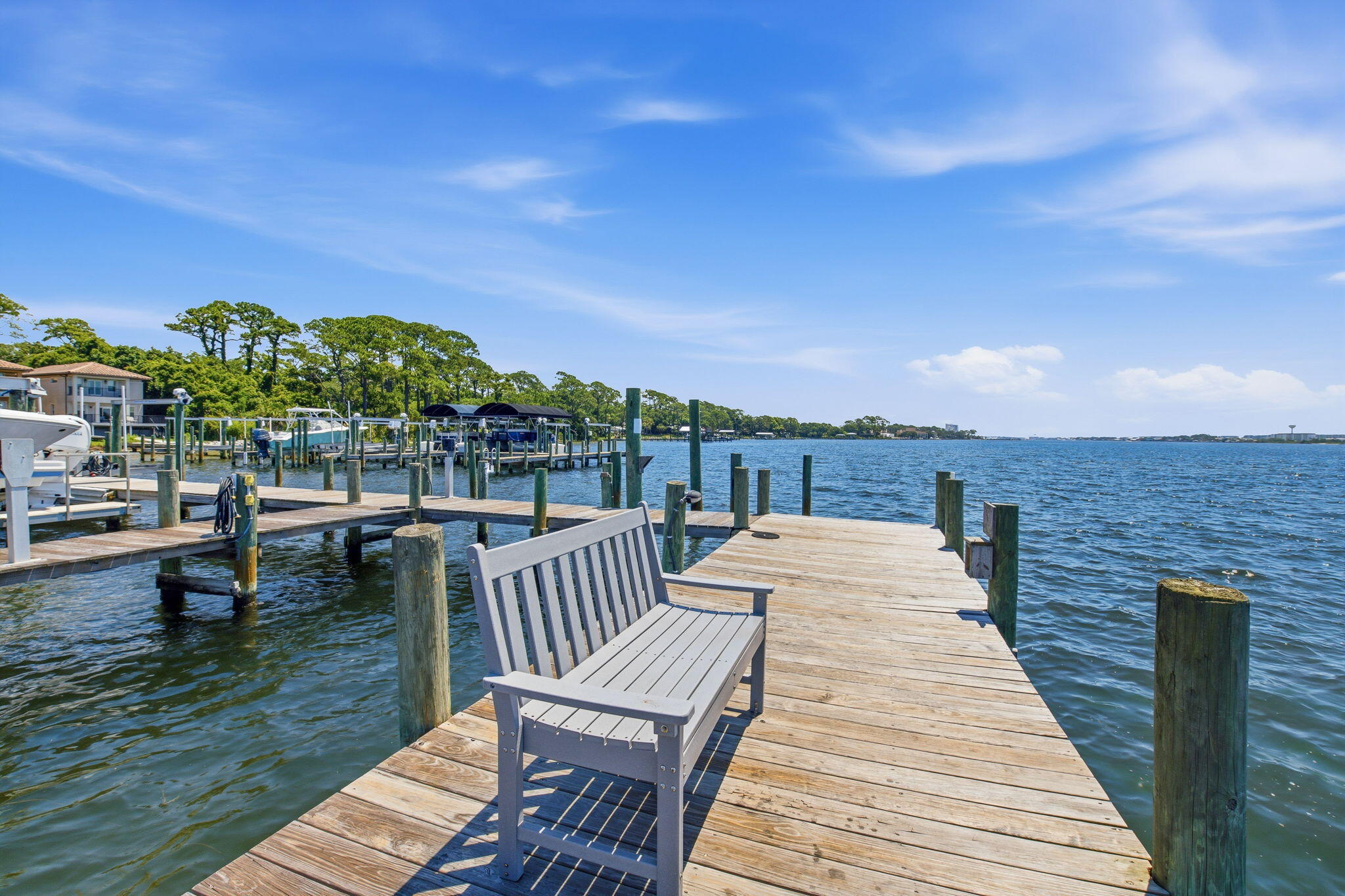 ISLANDVIEW BEACH - Residential