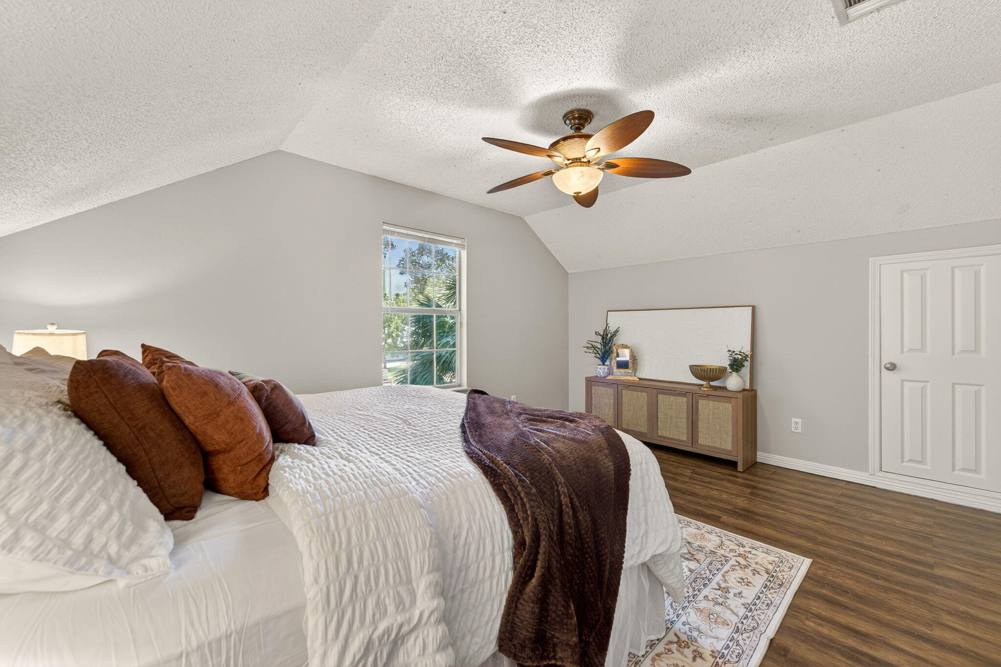 ISLANDVIEW BEACH - Residential