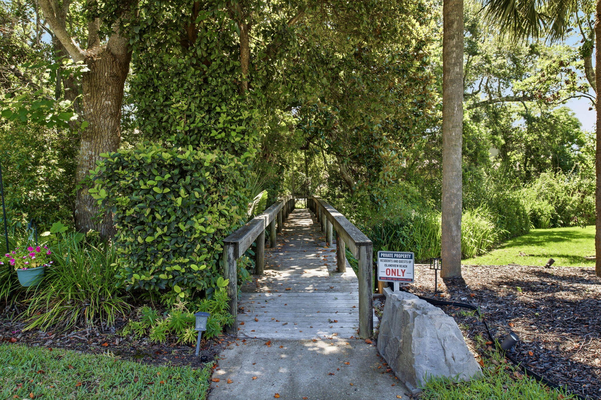 ISLANDVIEW BEACH - Residential