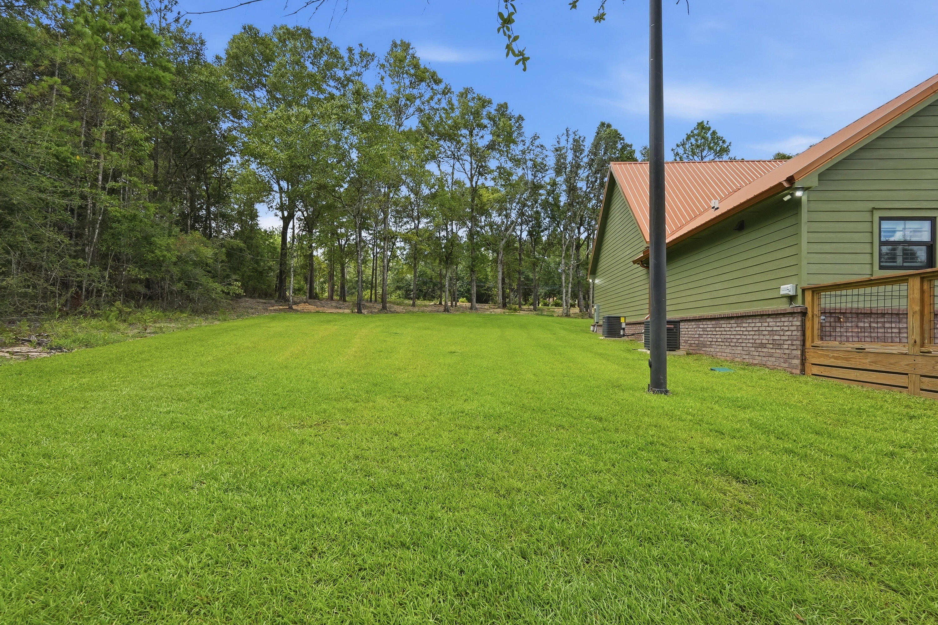 KENNEDY LAKE (UNRECORDED) - Residential