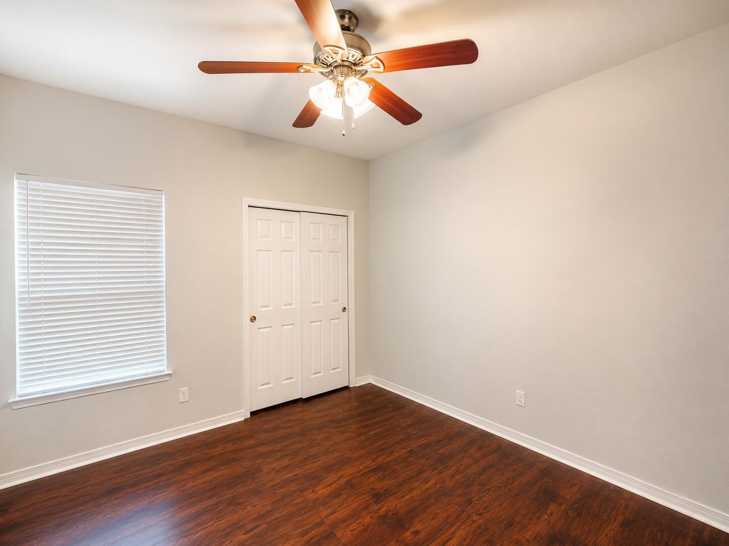 NORTH RIDGE CREEK S/D 1ST ADDN - Residential Lease