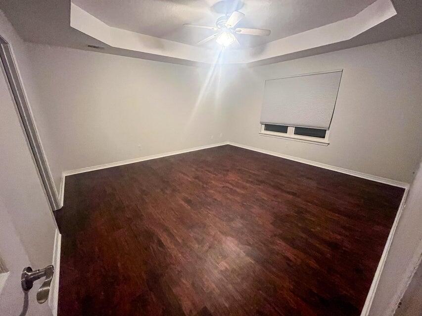 NORTH RIDGE CREEK S/D 1ST ADDN - Residential Lease