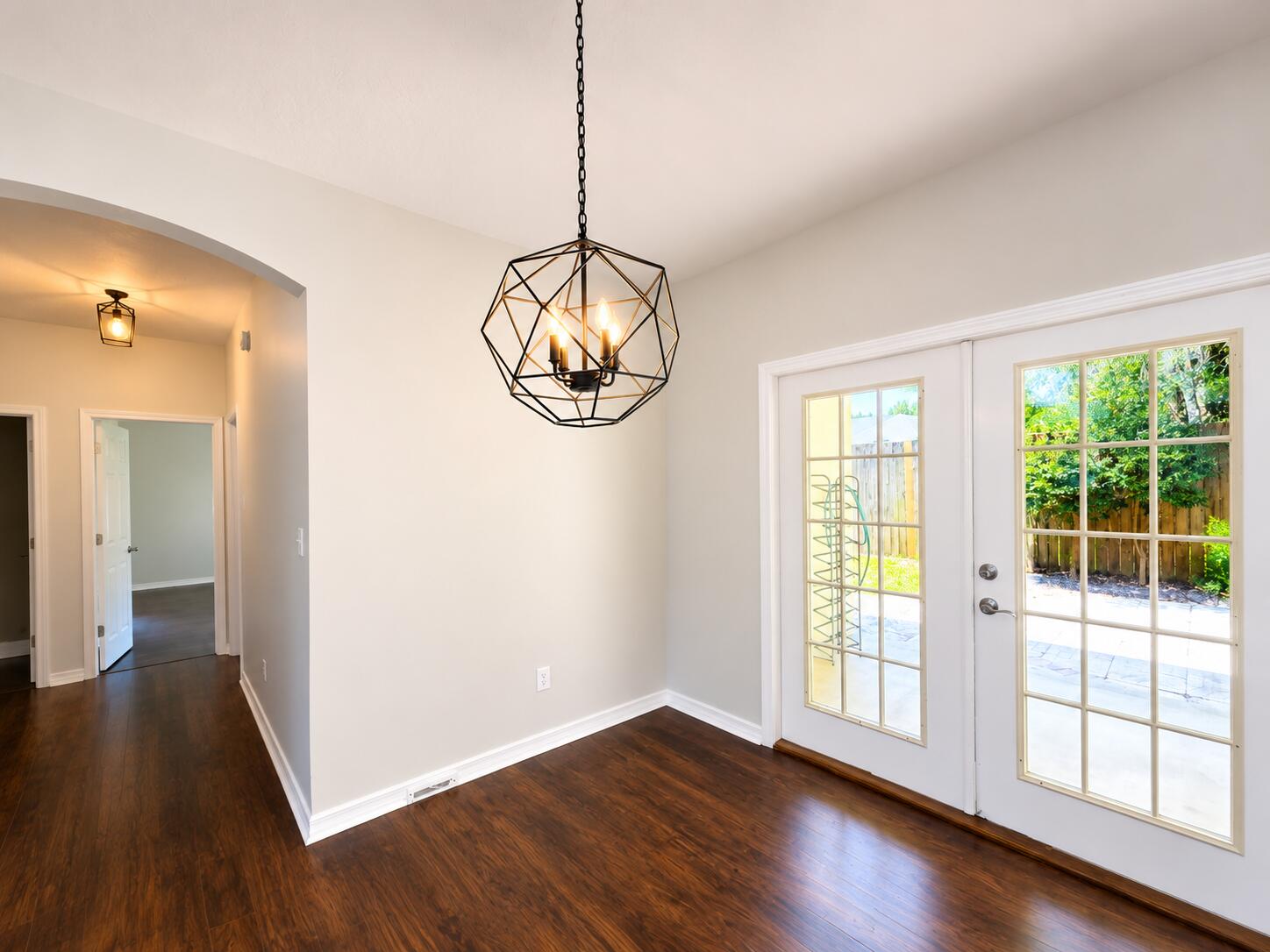 NORTH RIDGE CREEK S/D 1ST ADDN - Residential Lease