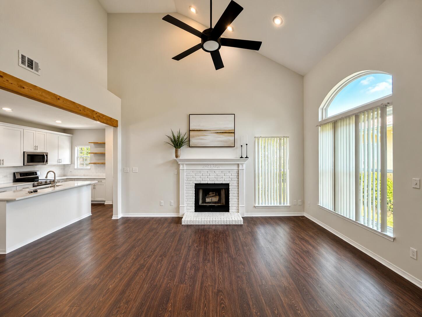 NORTH RIDGE CREEK S/D 1ST ADDN - Residential Lease
