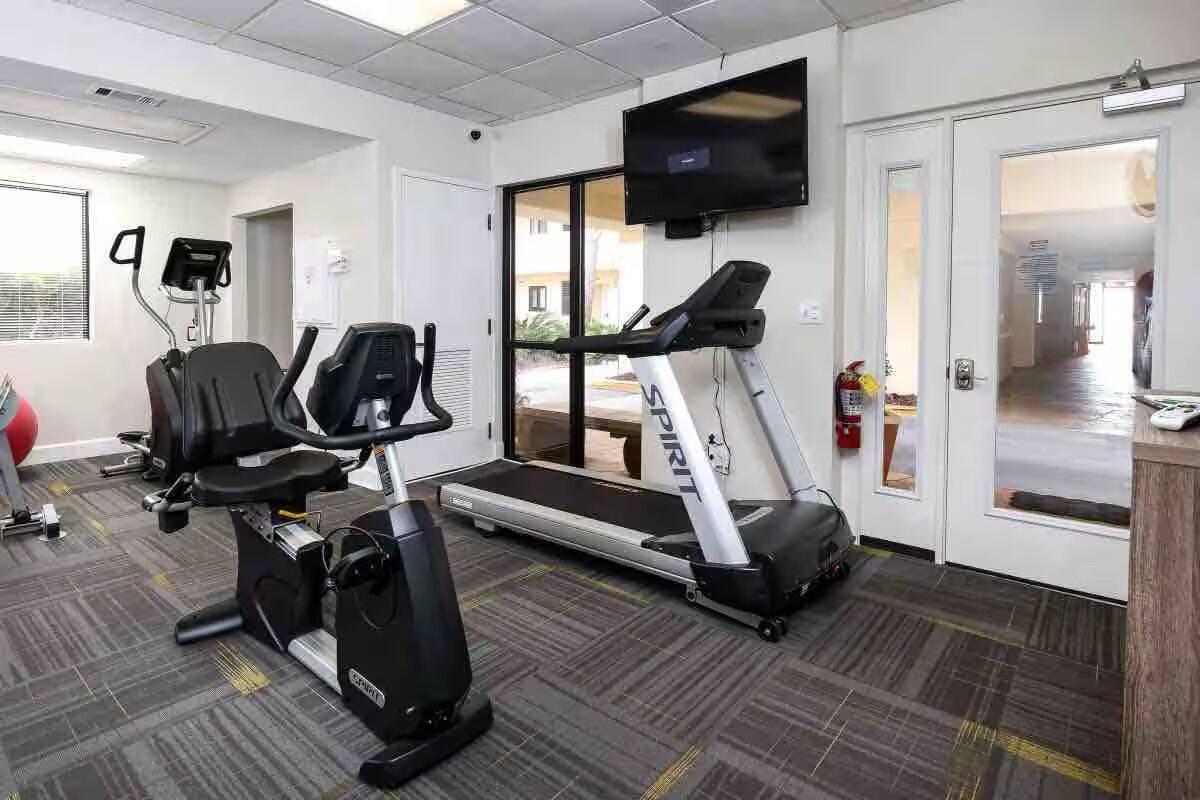 SURF DWELLER CONDO - Residential