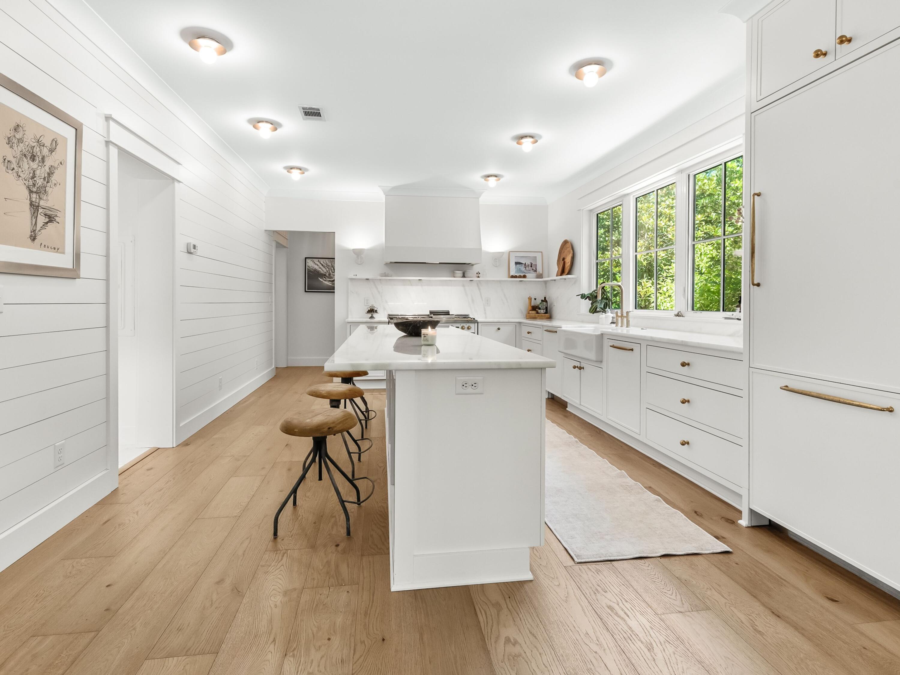 EASTERN LAKE S/D - Residential