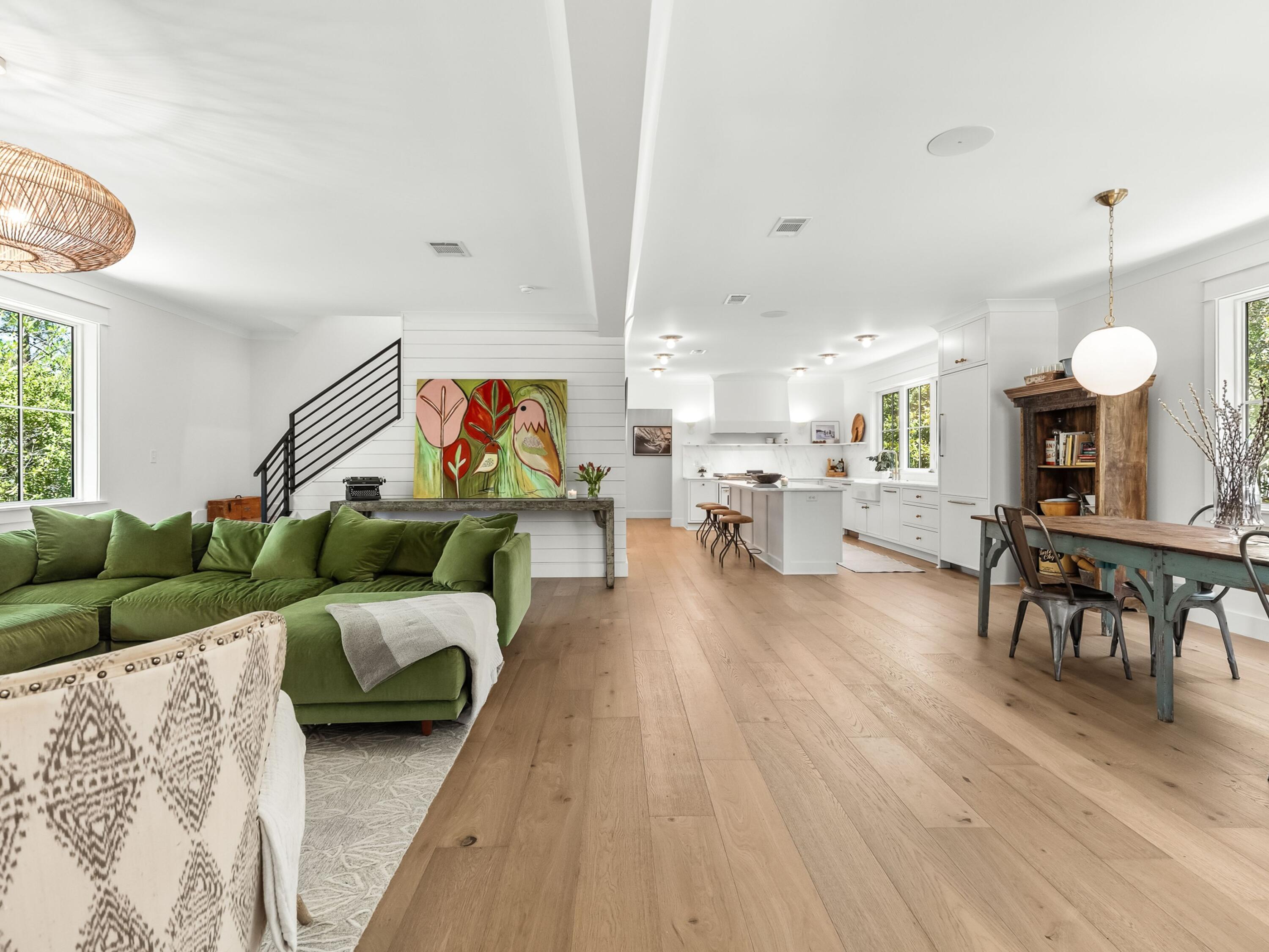 EASTERN LAKE S/D - Residential