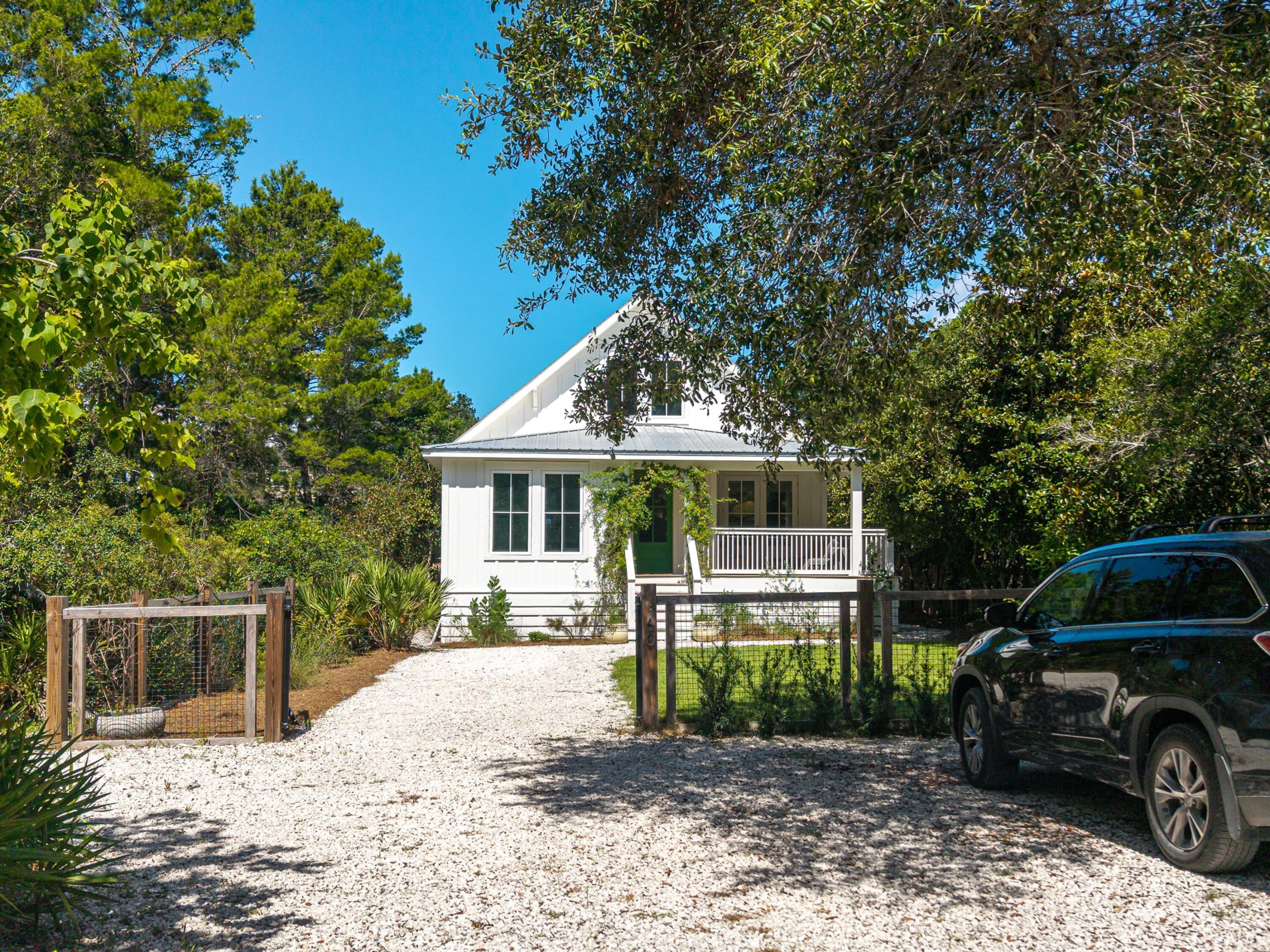 EASTERN LAKE S/D - Residential