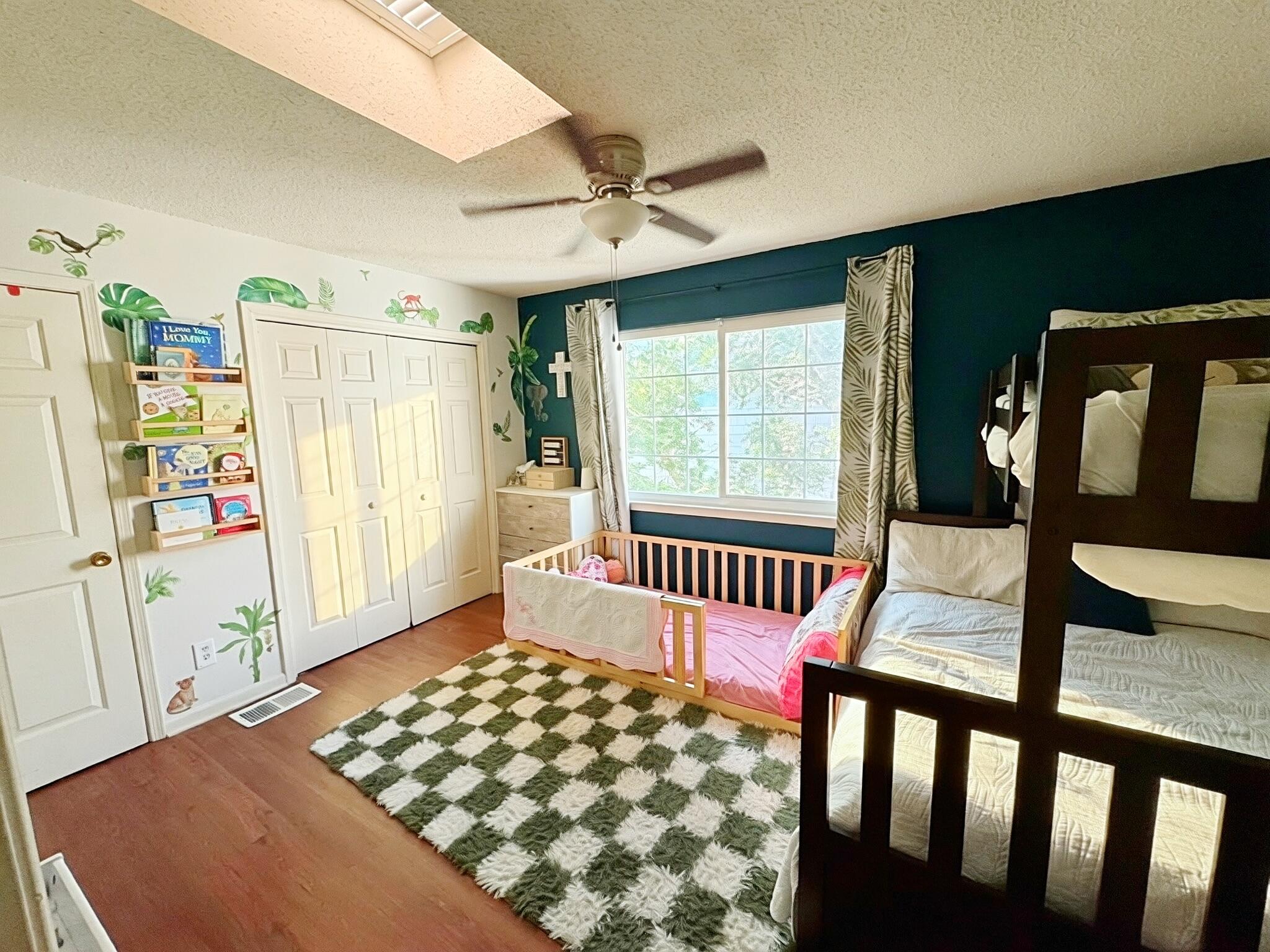 WOODLAND SHORES T/H PH 3 - Residential