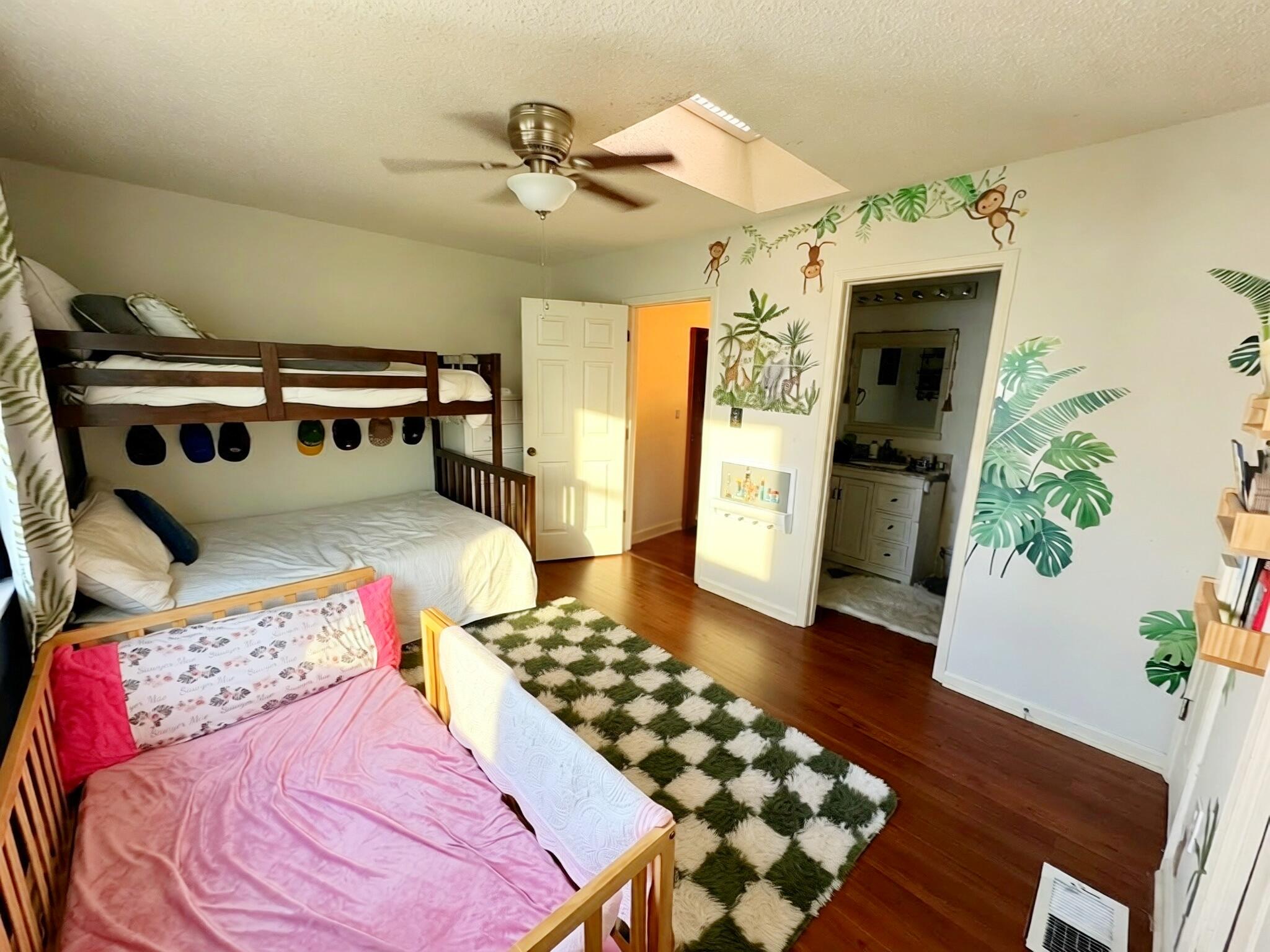 WOODLAND SHORES T/H PH 3 - Residential