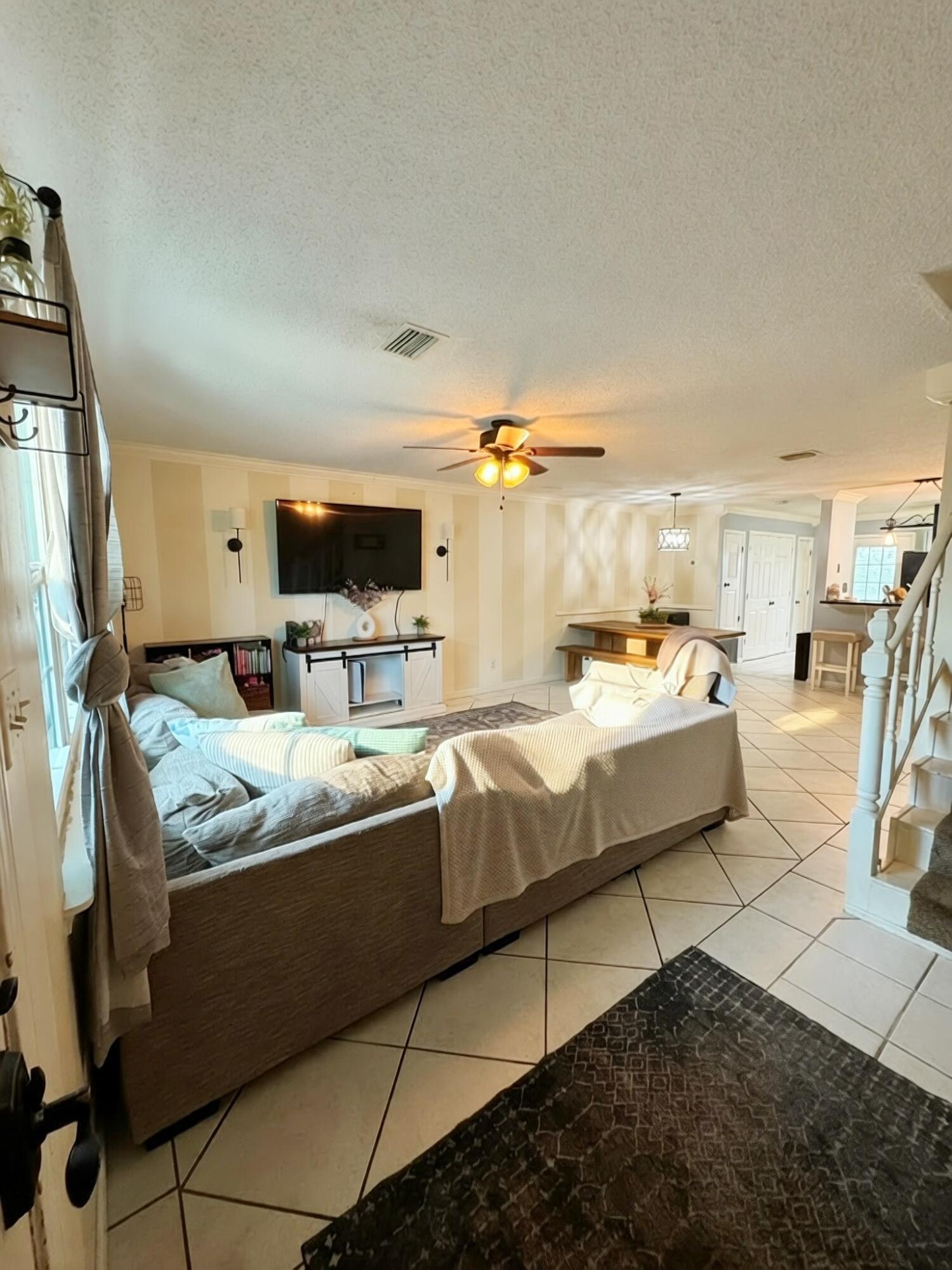 WOODLAND SHORES T/H PH 3 - Residential