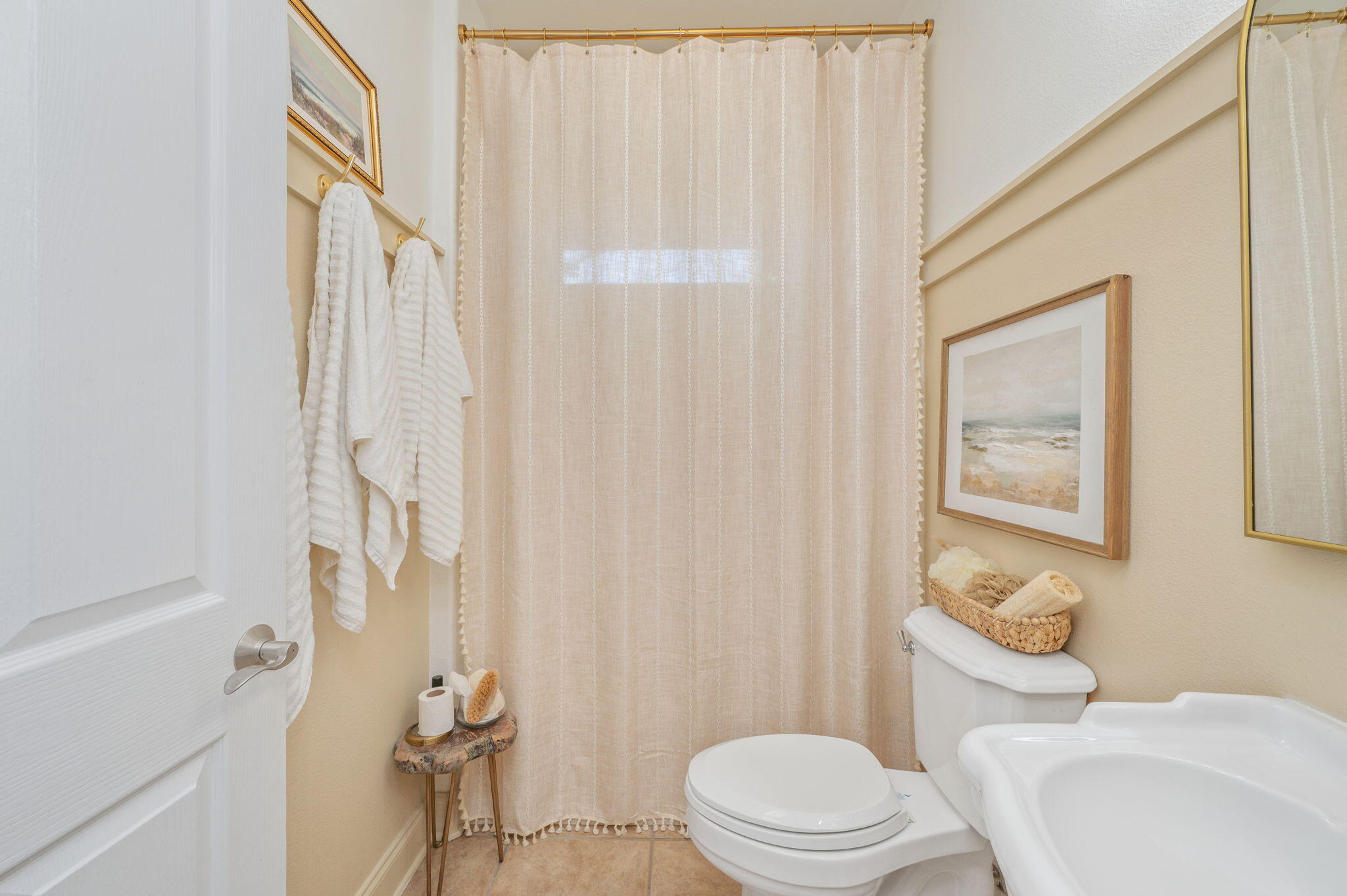 HOLIDAY SHORES ESTATES - Residential