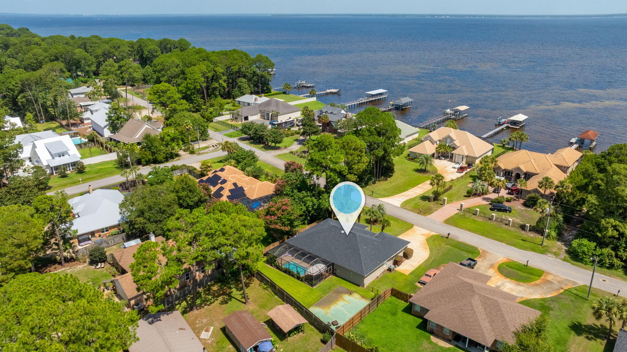 HOLIDAY SHORES ESTATES - Residential