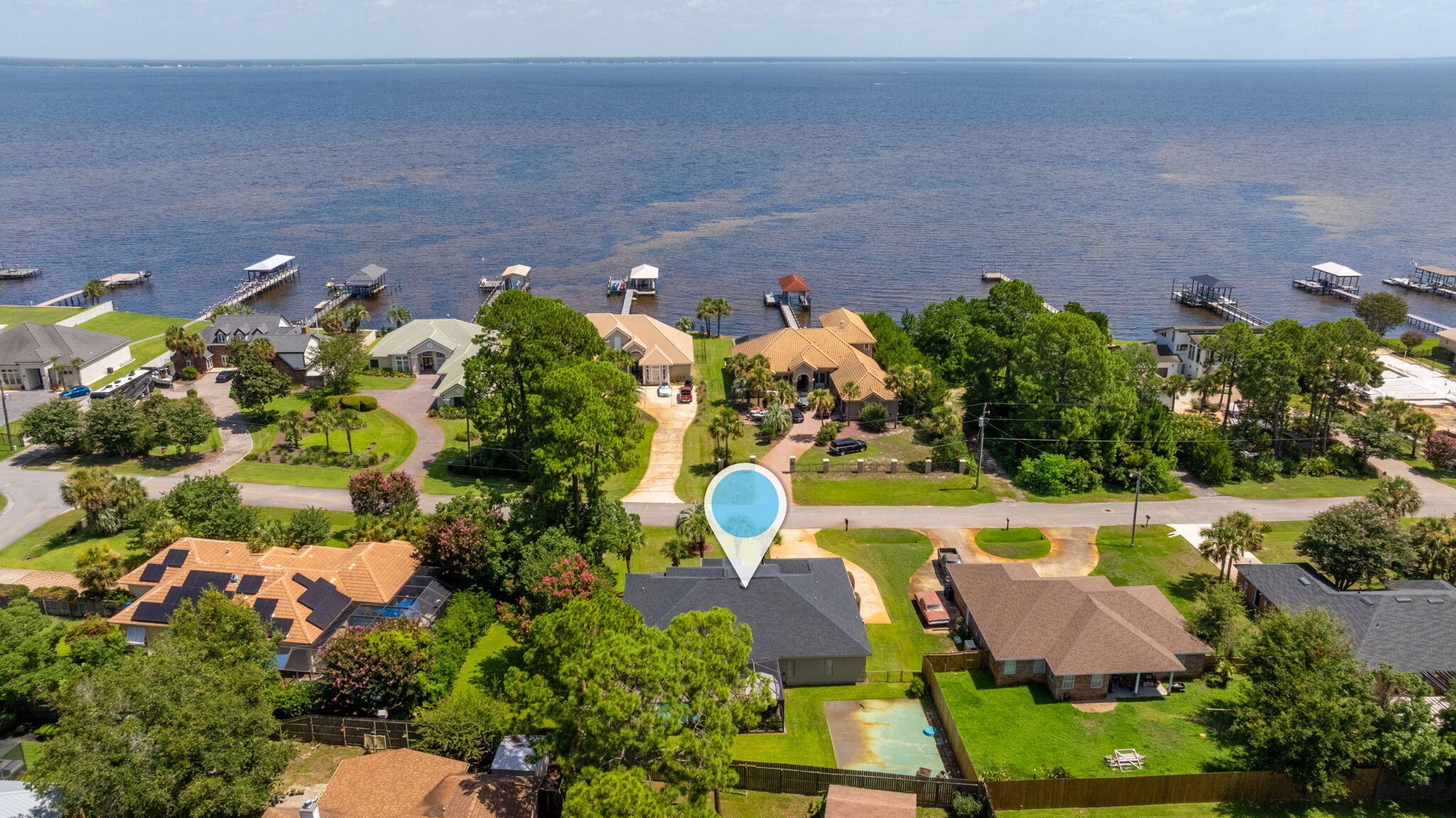 HOLIDAY SHORES ESTATES - Residential