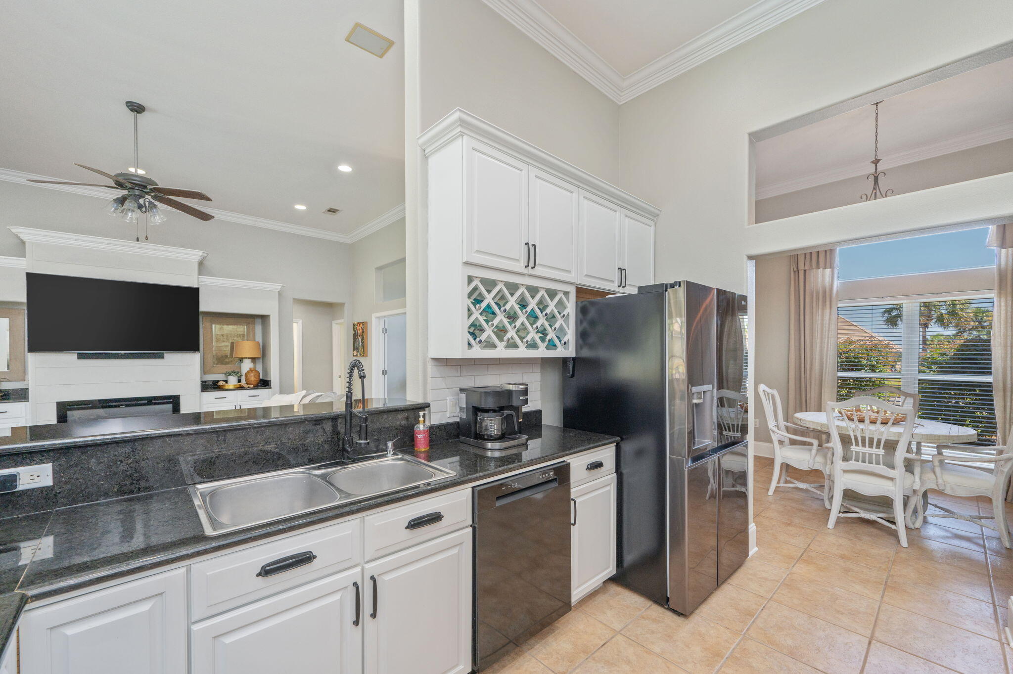 HOLIDAY SHORES ESTATES - Residential
