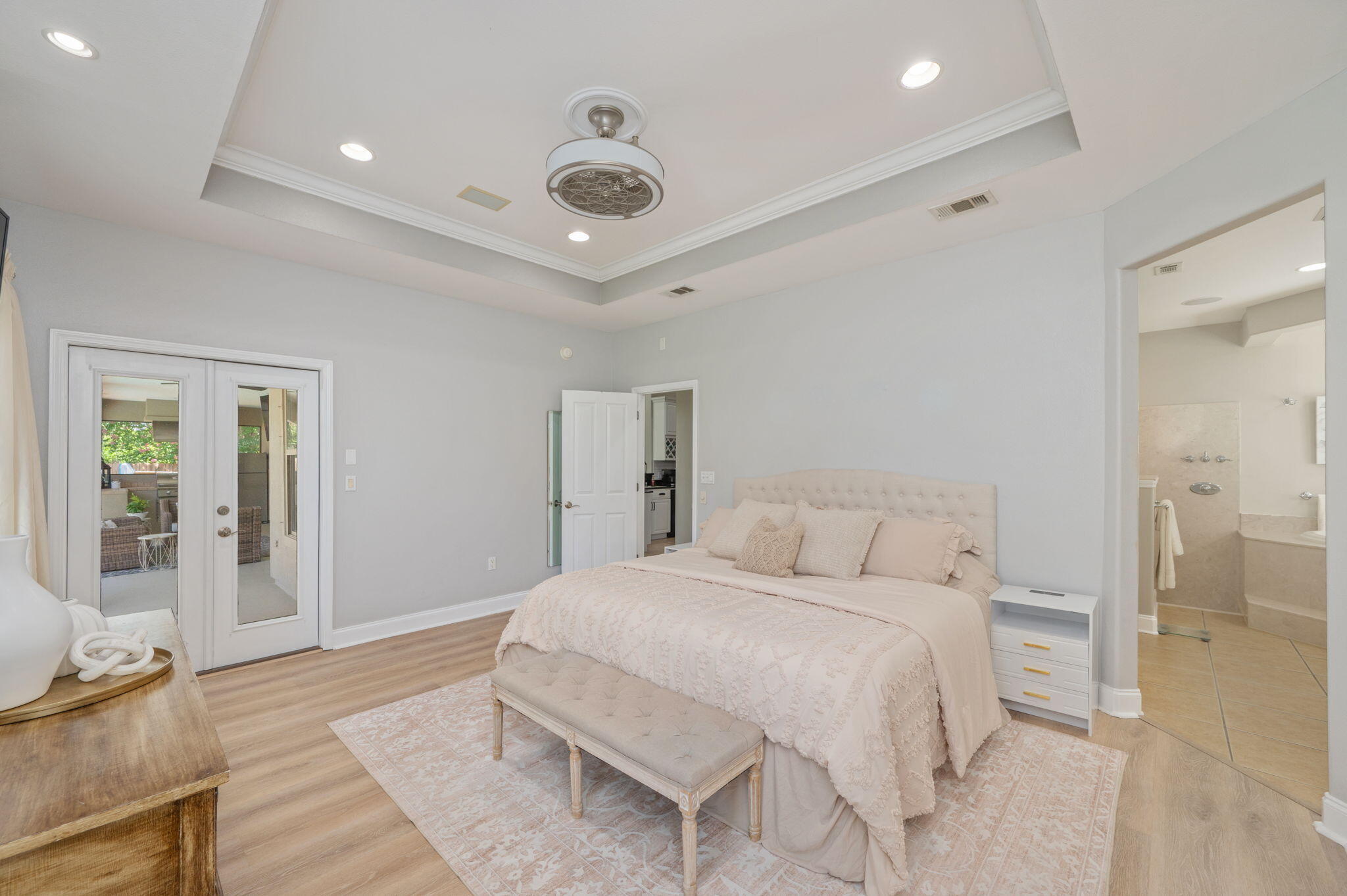 HOLIDAY SHORES ESTATES - Residential