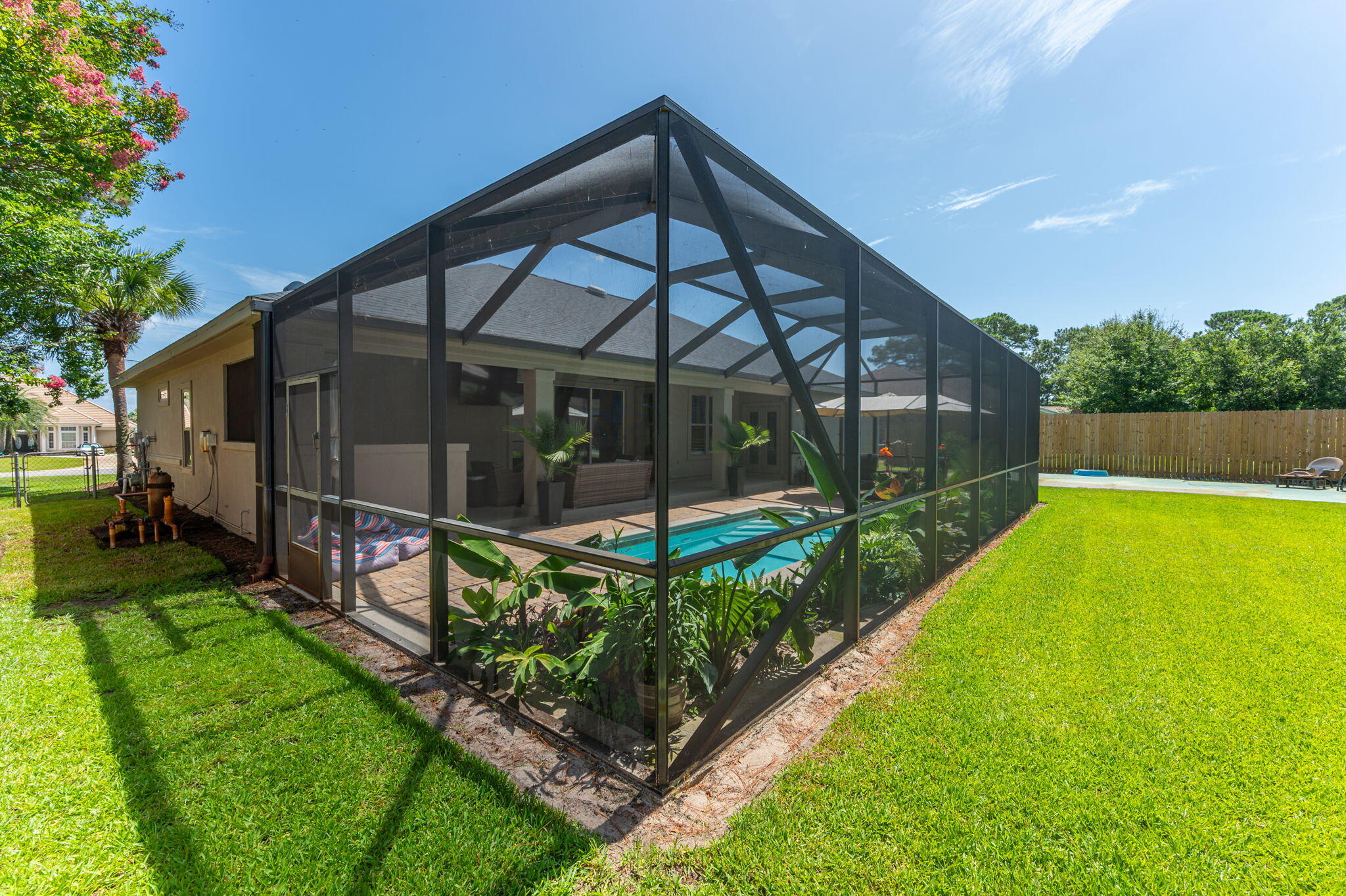 HOLIDAY SHORES ESTATES - Residential