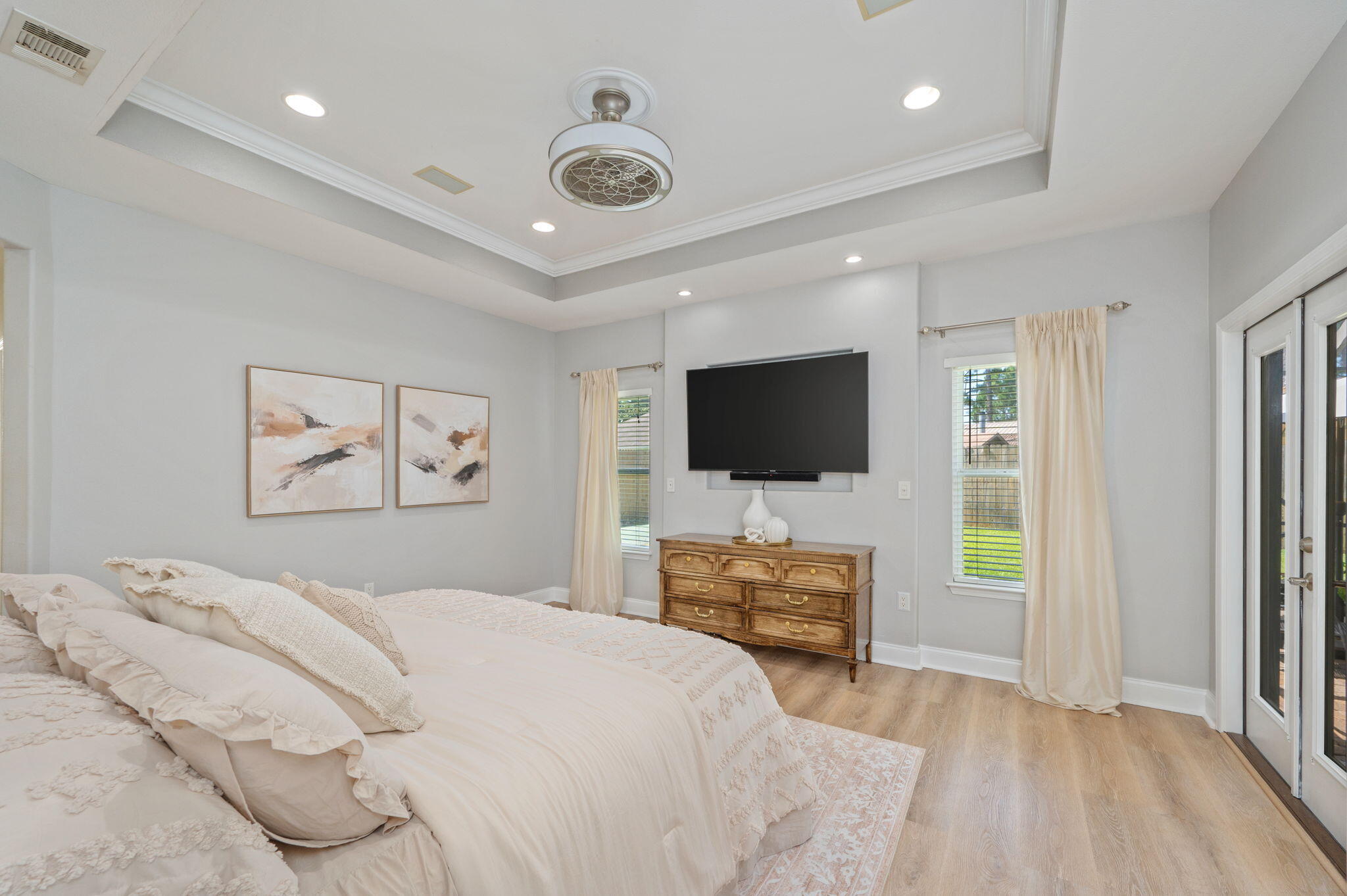 HOLIDAY SHORES ESTATES - Residential