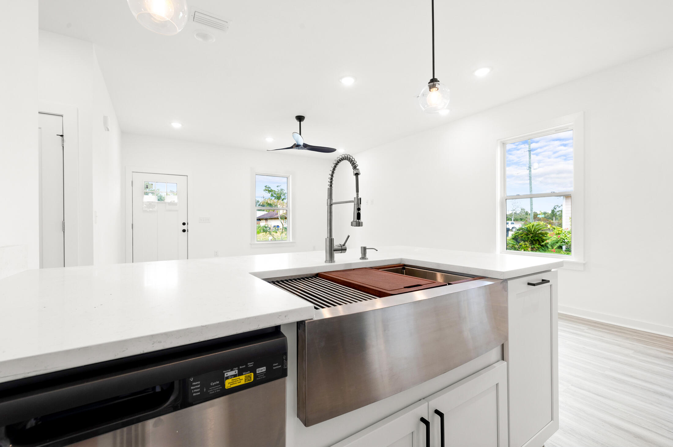 NO RECORDED SUBDIVISION - Residential