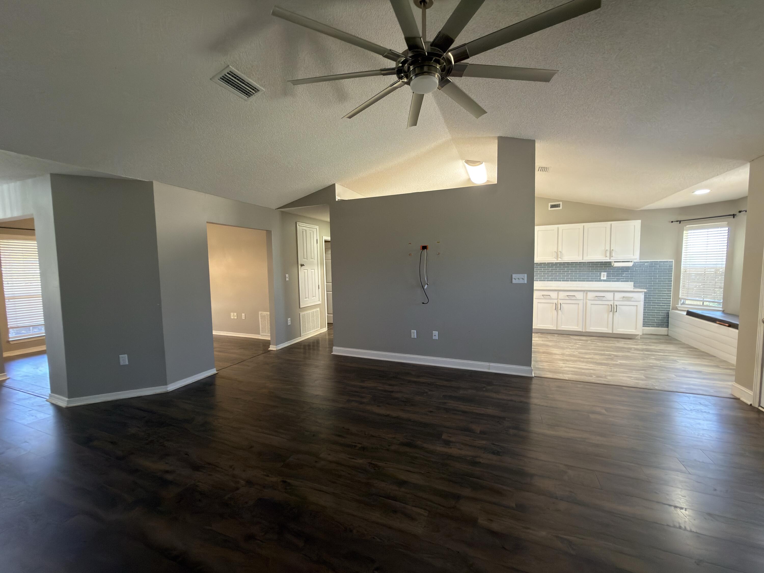 SILVER OAKS PH 2 - Residential