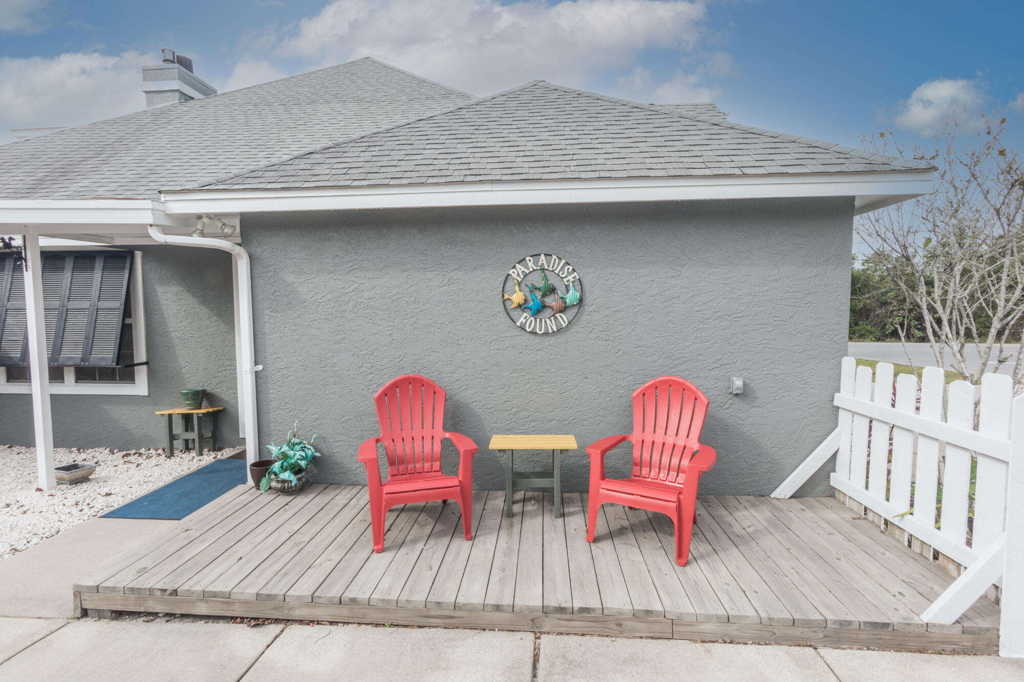 SEACLUSION BEACH - Residential