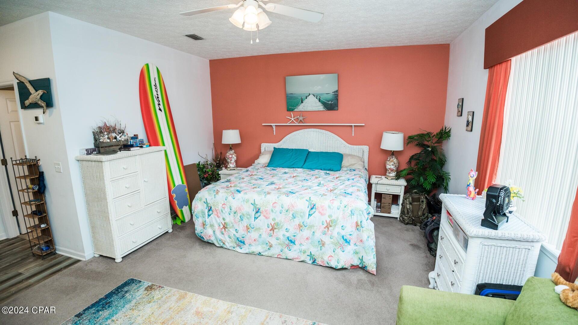SEACLUSION BEACH - Residential