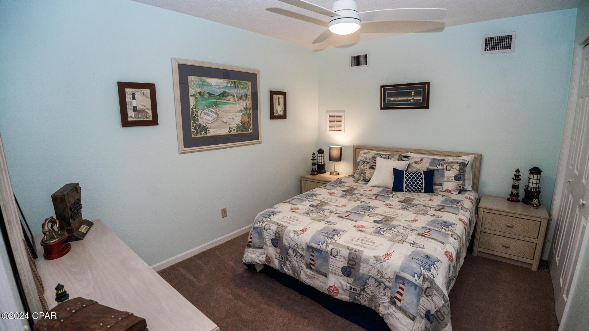 SEACLUSION BEACH - Residential