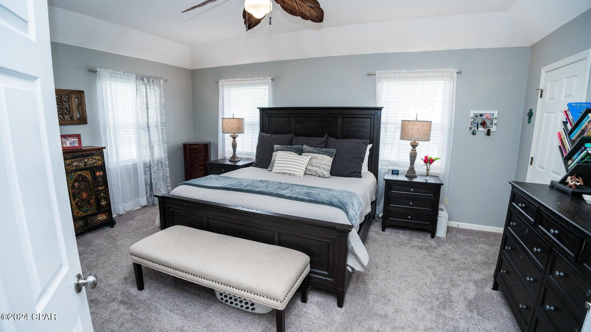 SEACLUSION BEACH - Residential