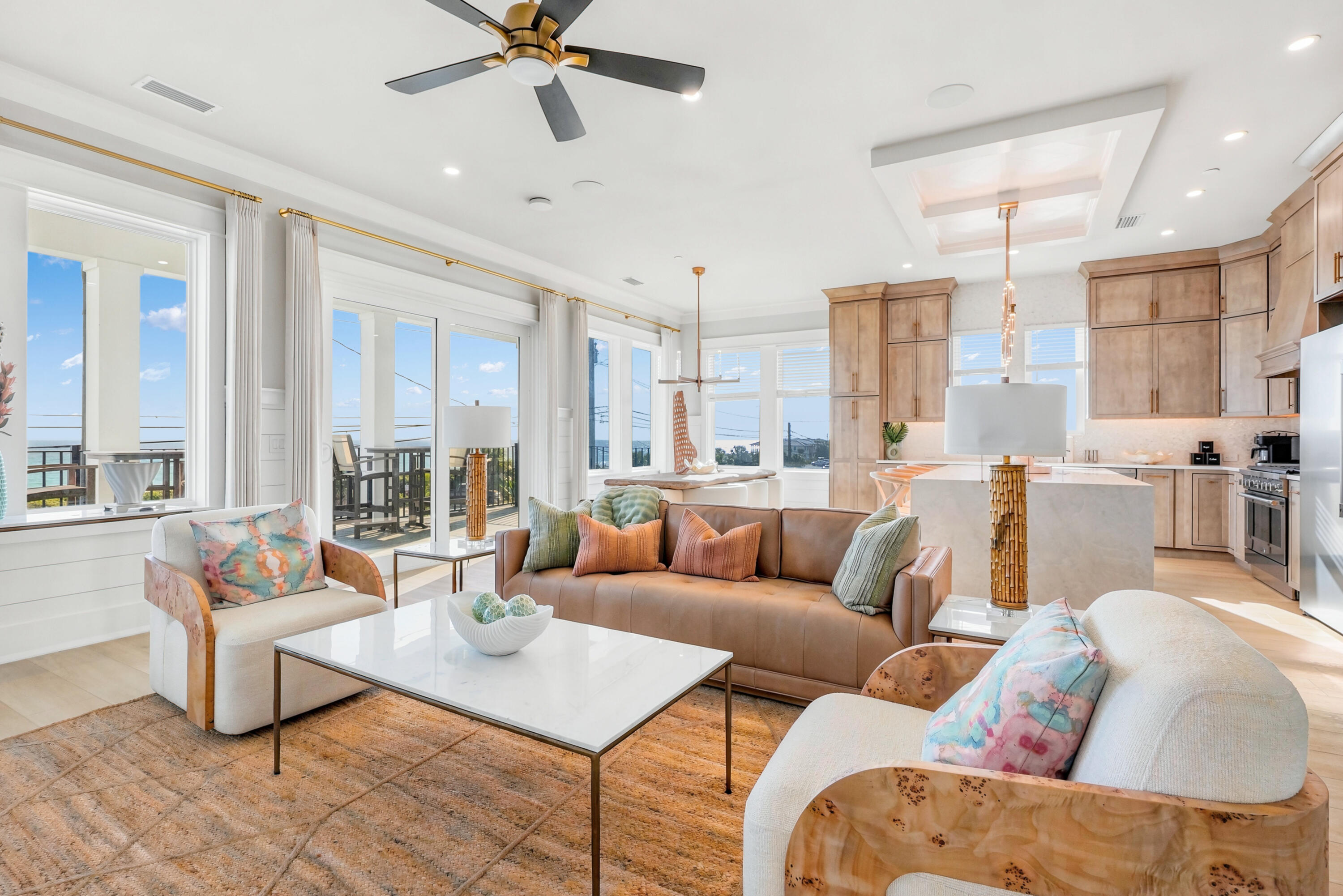 LAGUNA BEACH - Residential